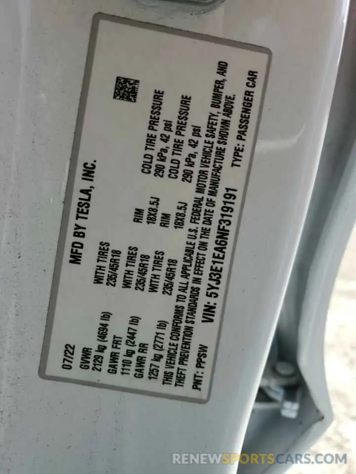 13 Photograph of a damaged car 5YJ3E1EA6NF319191 TESLA MODEL 3 2022