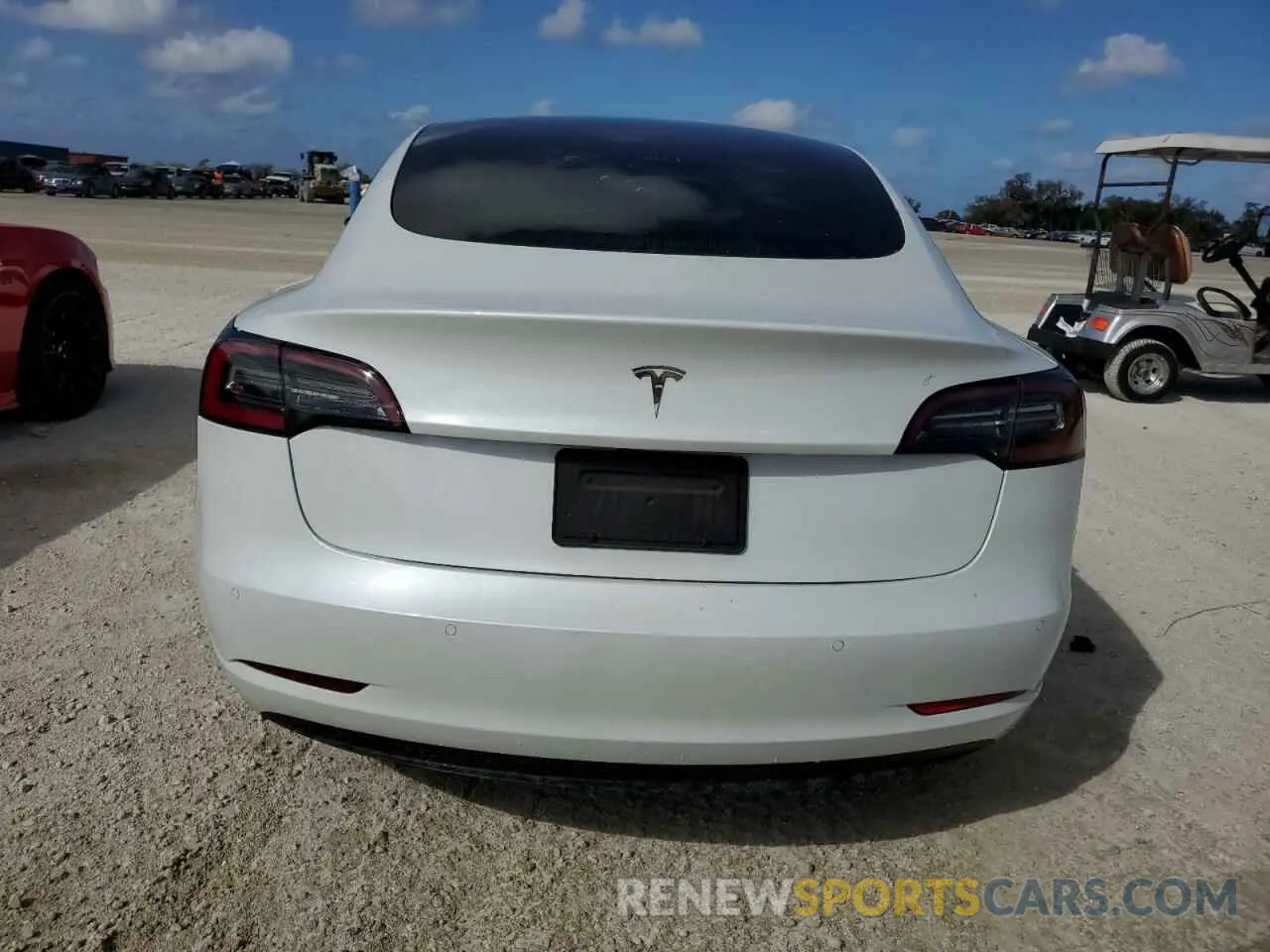 6 Photograph of a damaged car 5YJ3E1EA6NF319191 TESLA MODEL 3 2022