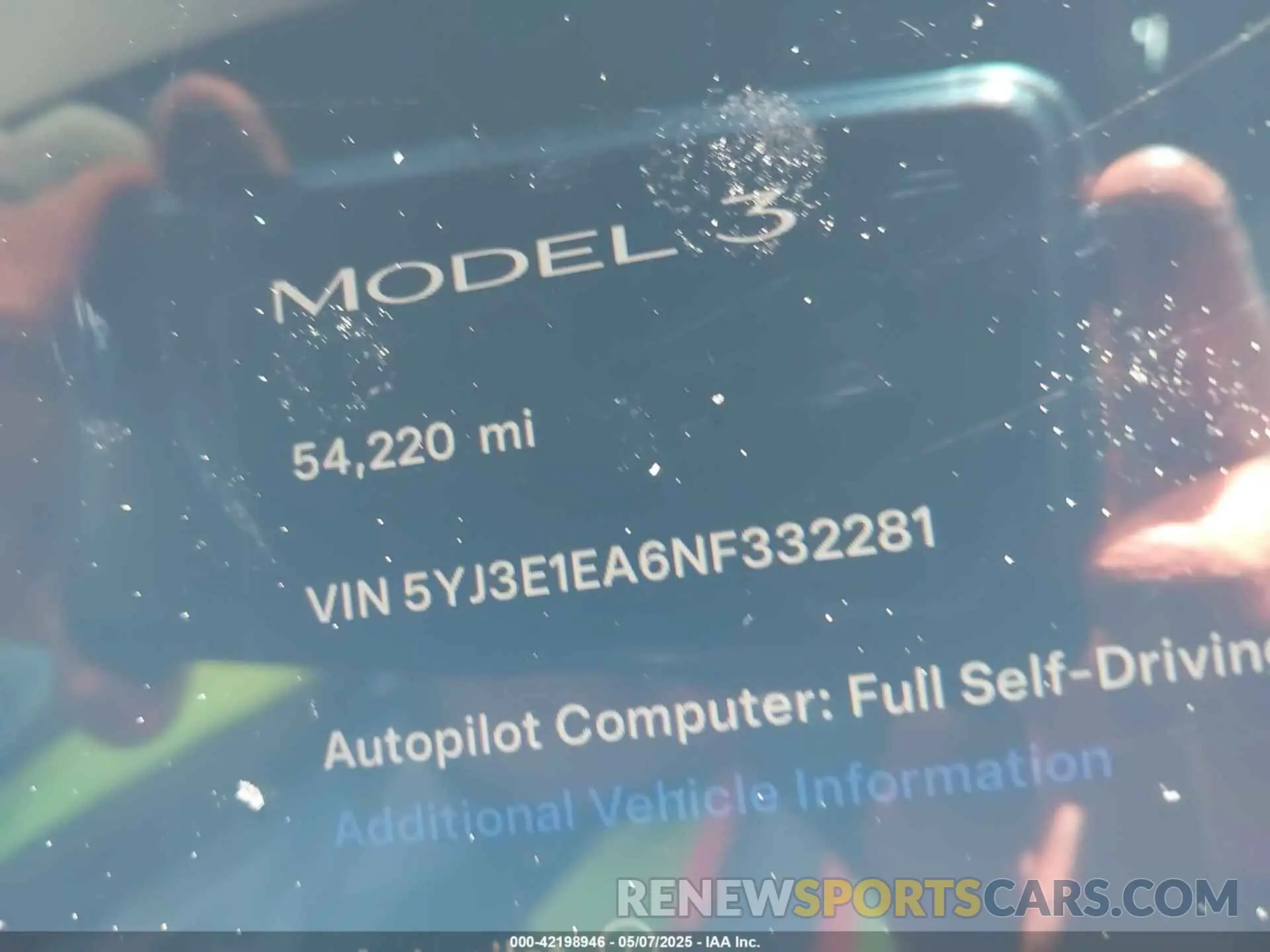 15 Photograph of a damaged car 5YJ3E1EA6NF332281 TESLA MODEL 3 2022