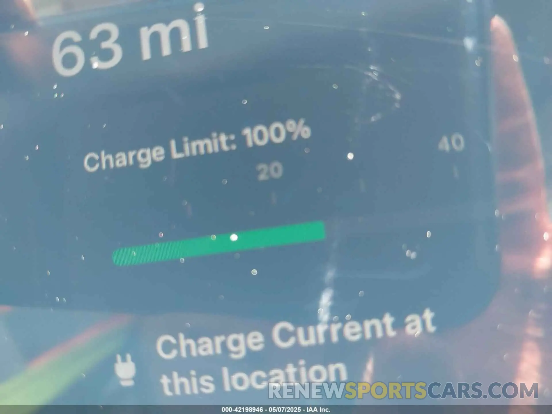 17 Photograph of a damaged car 5YJ3E1EA6NF332281 TESLA MODEL 3 2022