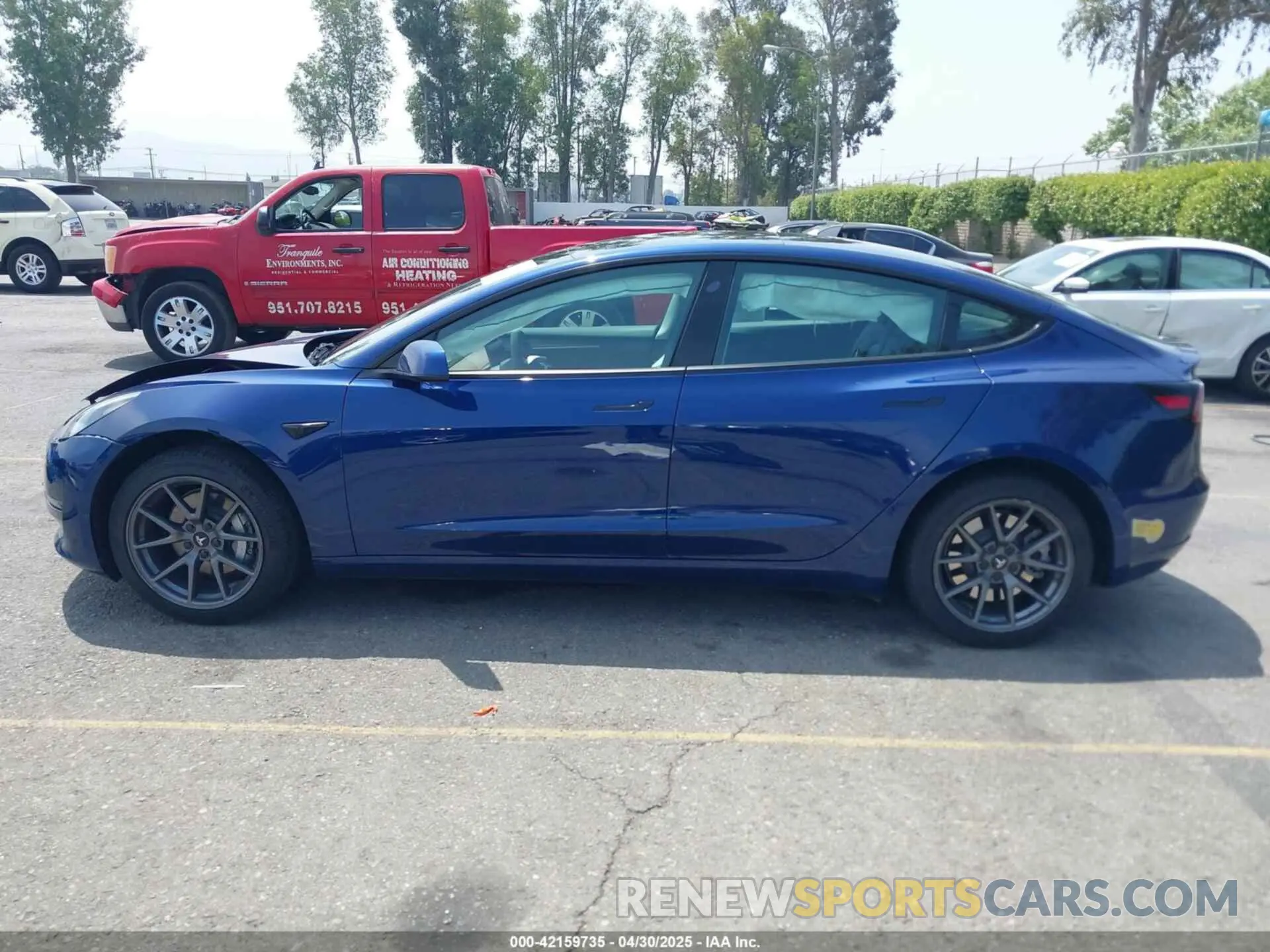 14 Photograph of a damaged car 5YJ3E1EA6NF362512 TESLA MODEL 3 2022