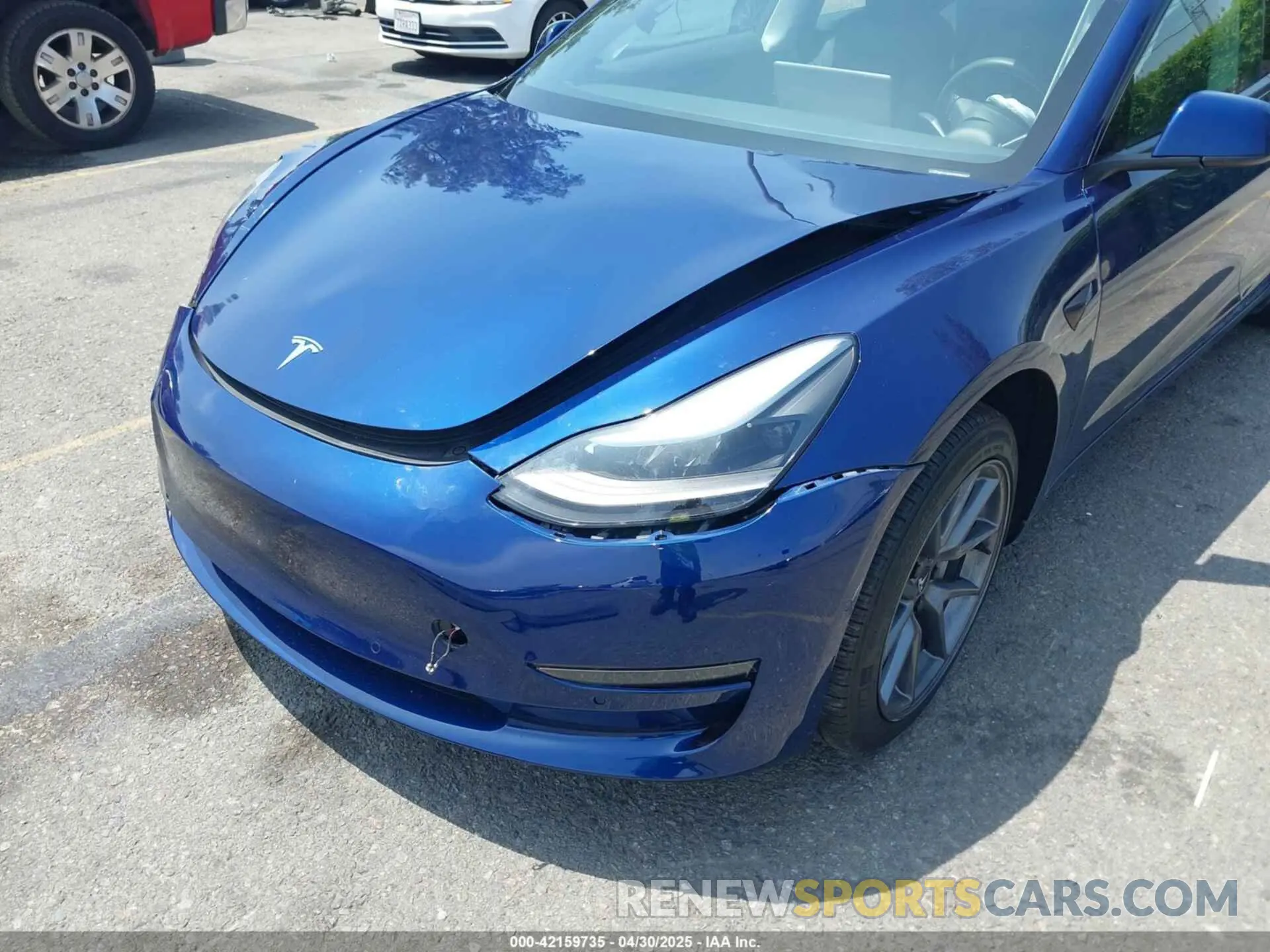 19 Photograph of a damaged car 5YJ3E1EA6NF362512 TESLA MODEL 3 2022
