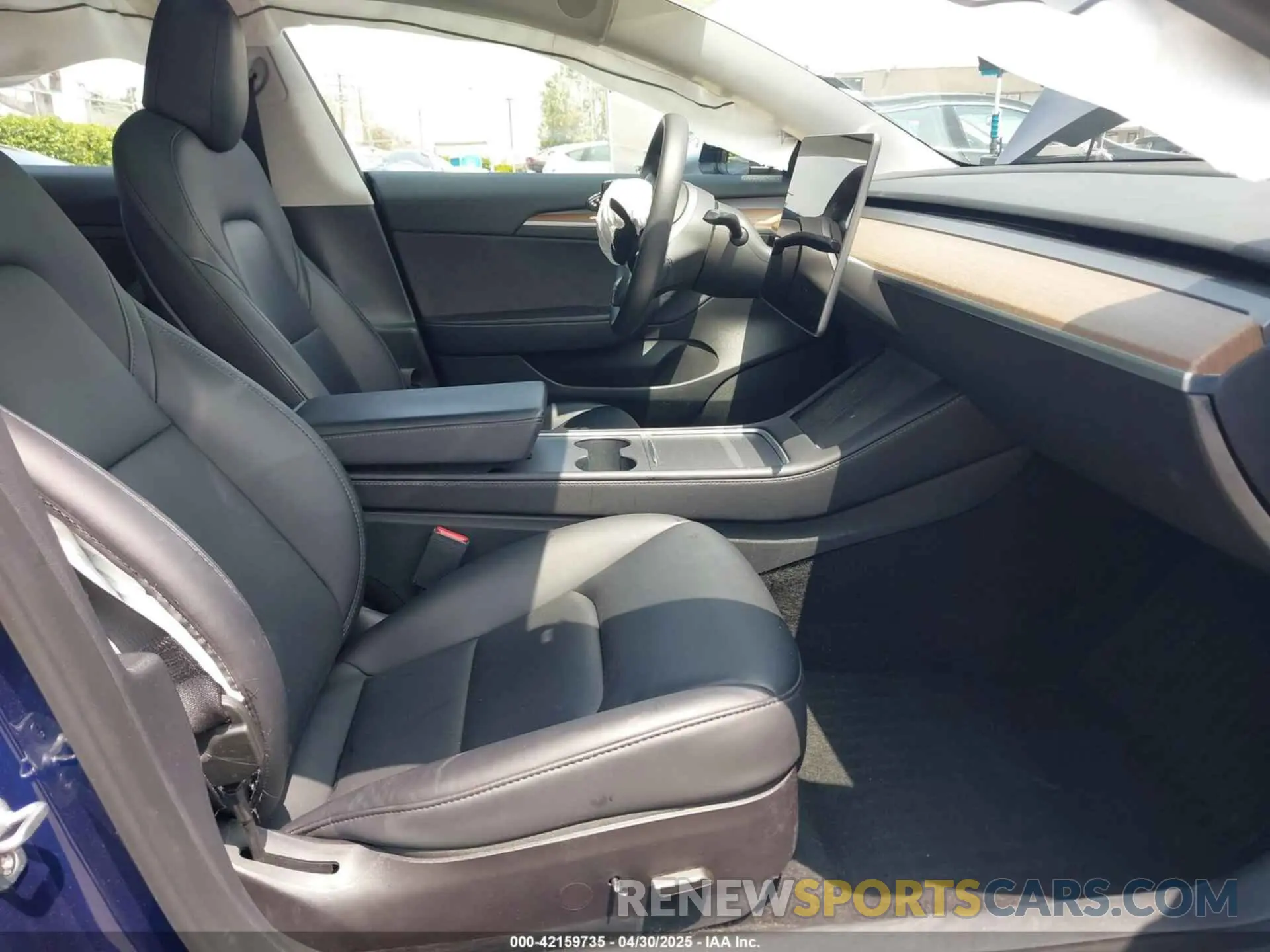 5 Photograph of a damaged car 5YJ3E1EA6NF362512 TESLA MODEL 3 2022