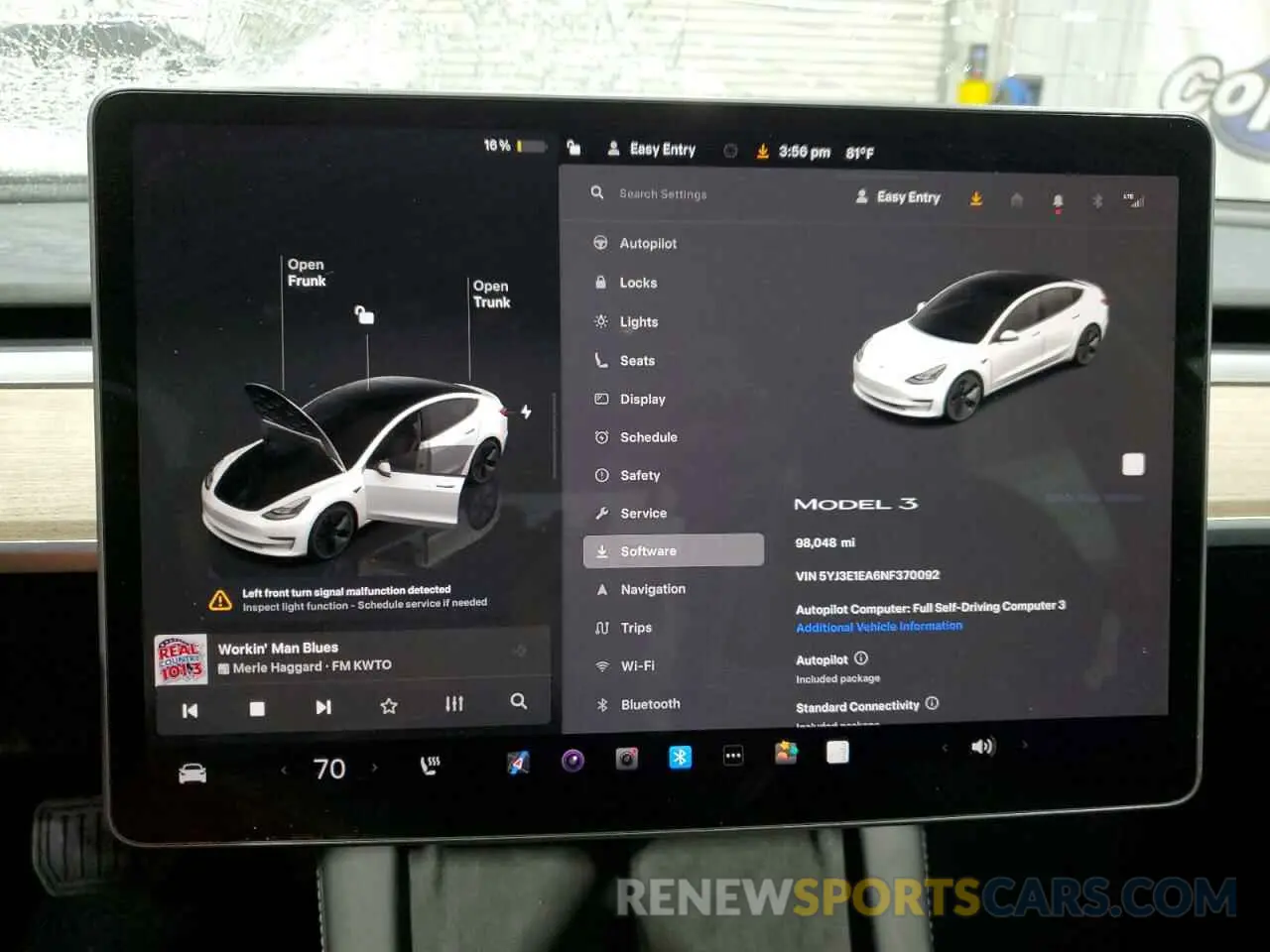 9 Photograph of a damaged car 5YJ3E1EA6NF370092 TESLA MODEL 3 2022