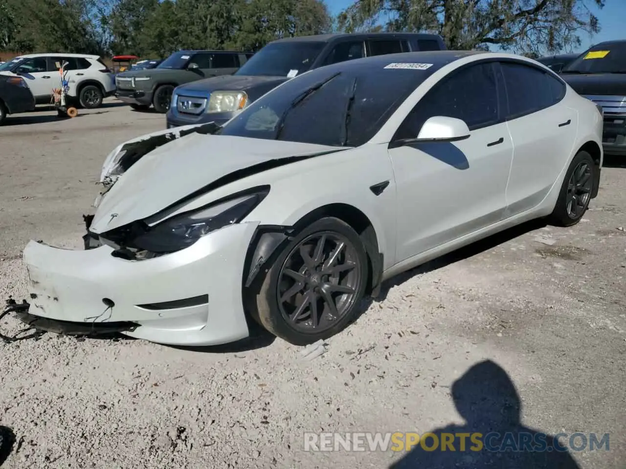1 Photograph of a damaged car 5YJ3E1EA6NF370867 TESLA MODEL 3 2022