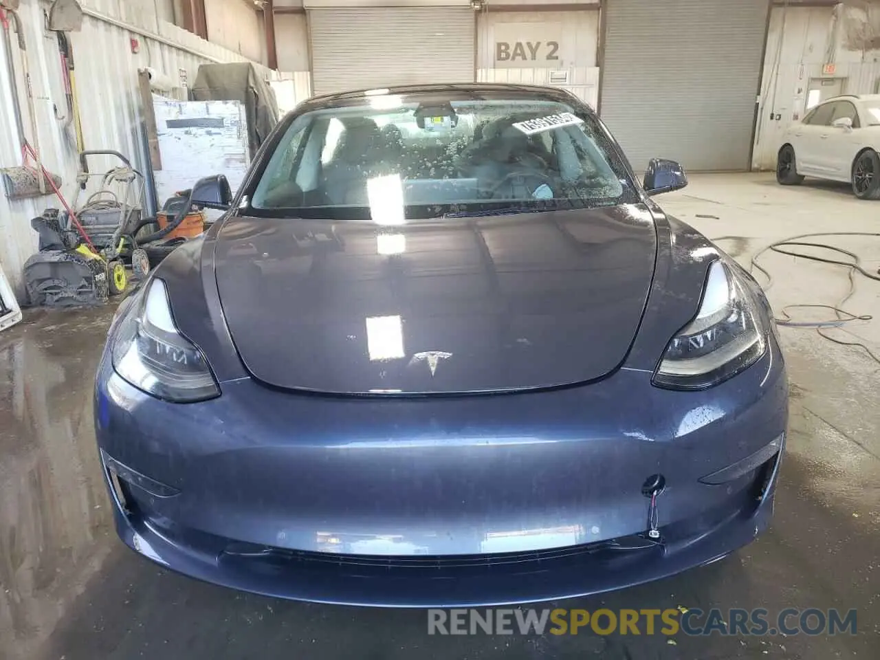 5 Photograph of a damaged car 5YJ3E1EA6NF370965 TESLA MODEL 3 2022