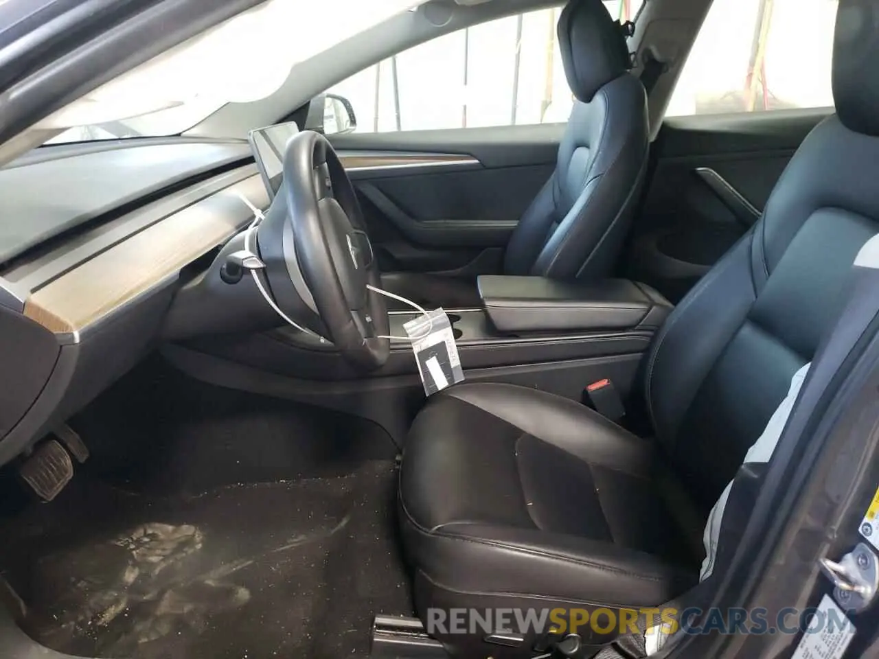 7 Photograph of a damaged car 5YJ3E1EA6NF370965 TESLA MODEL 3 2022