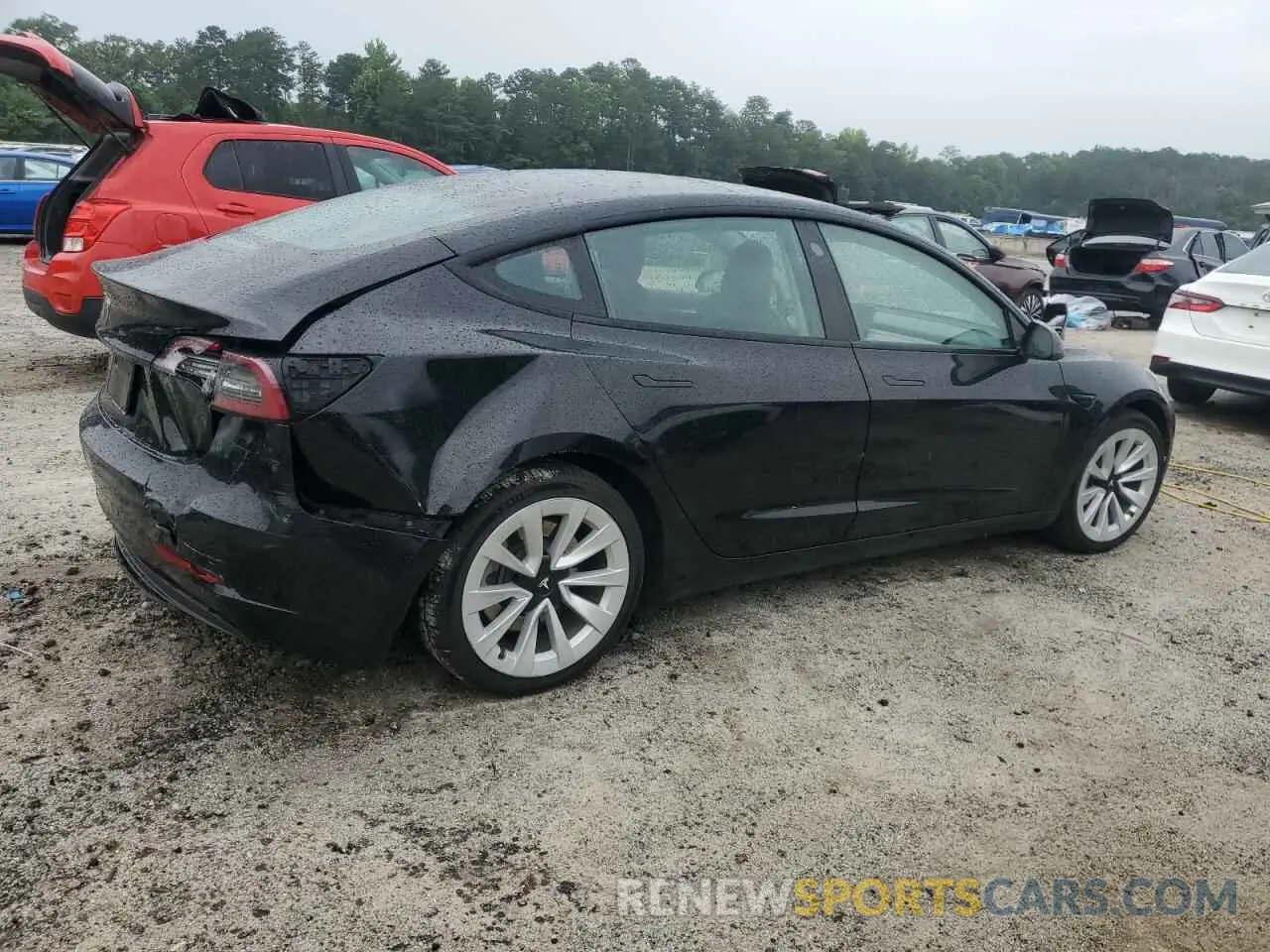 3 Photograph of a damaged car 5YJ3E1EA6NF371467 TESLA MODEL 3 2022