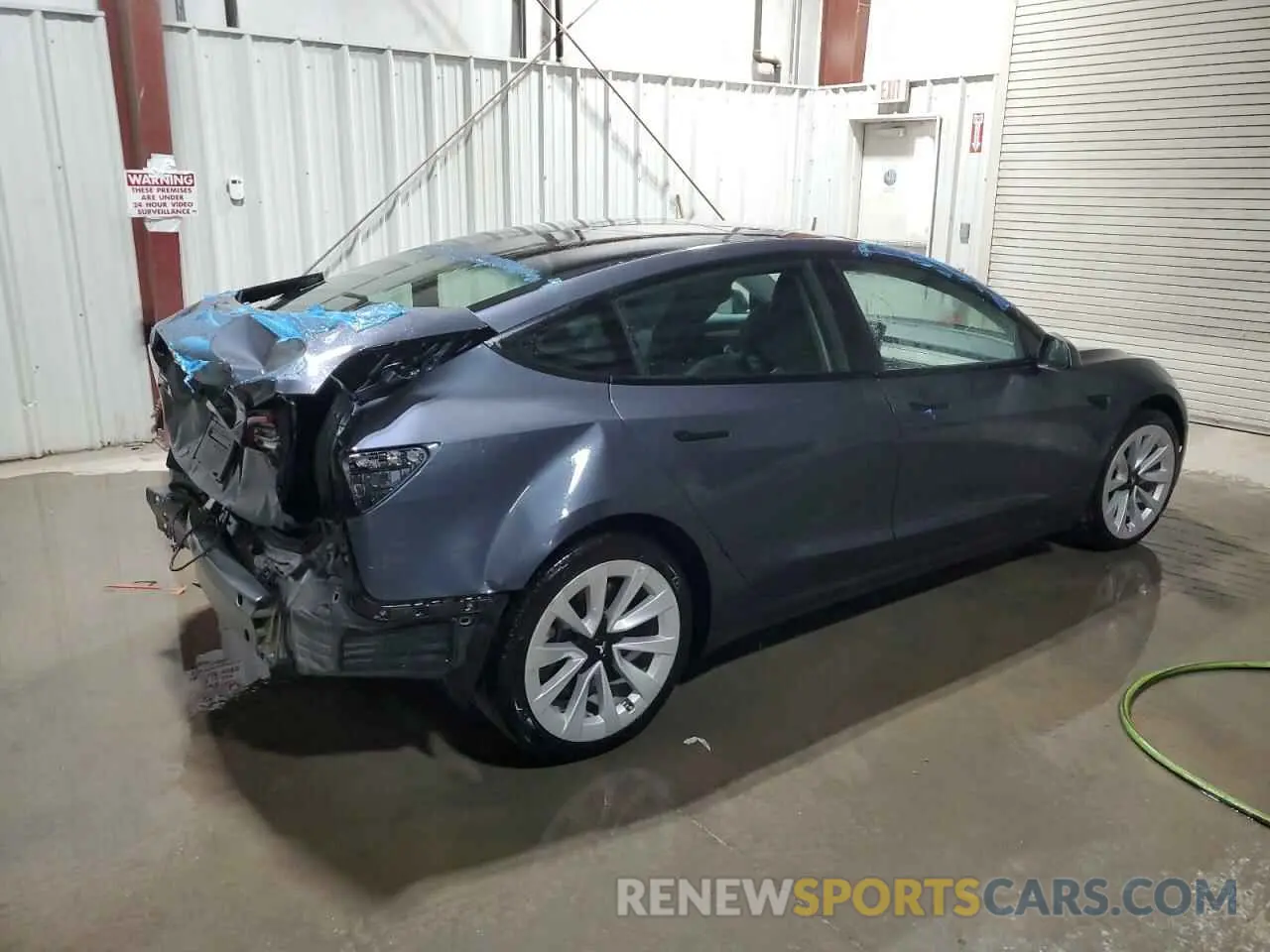 3 Photograph of a damaged car 5YJ3E1EA6NF371484 TESLA MODEL 3 2022