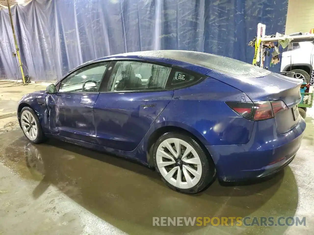 2 Photograph of a damaged car 5YJ3E1EA6NF371596 TESLA MODEL 3 2022