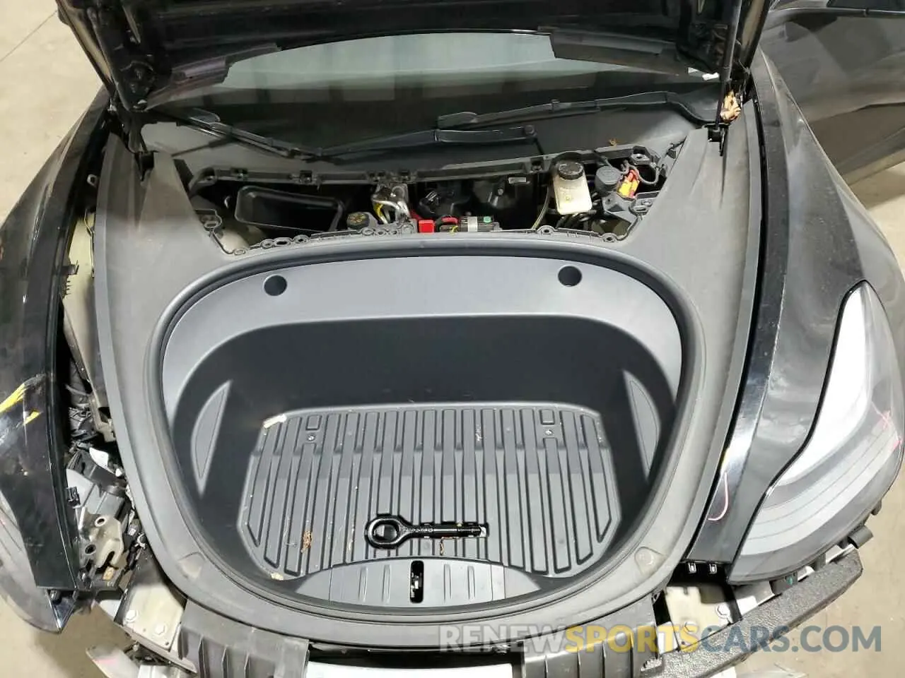 11 Photograph of a damaged car 5YJ3E1EA6NF372067 TESLA MODEL 3 2022