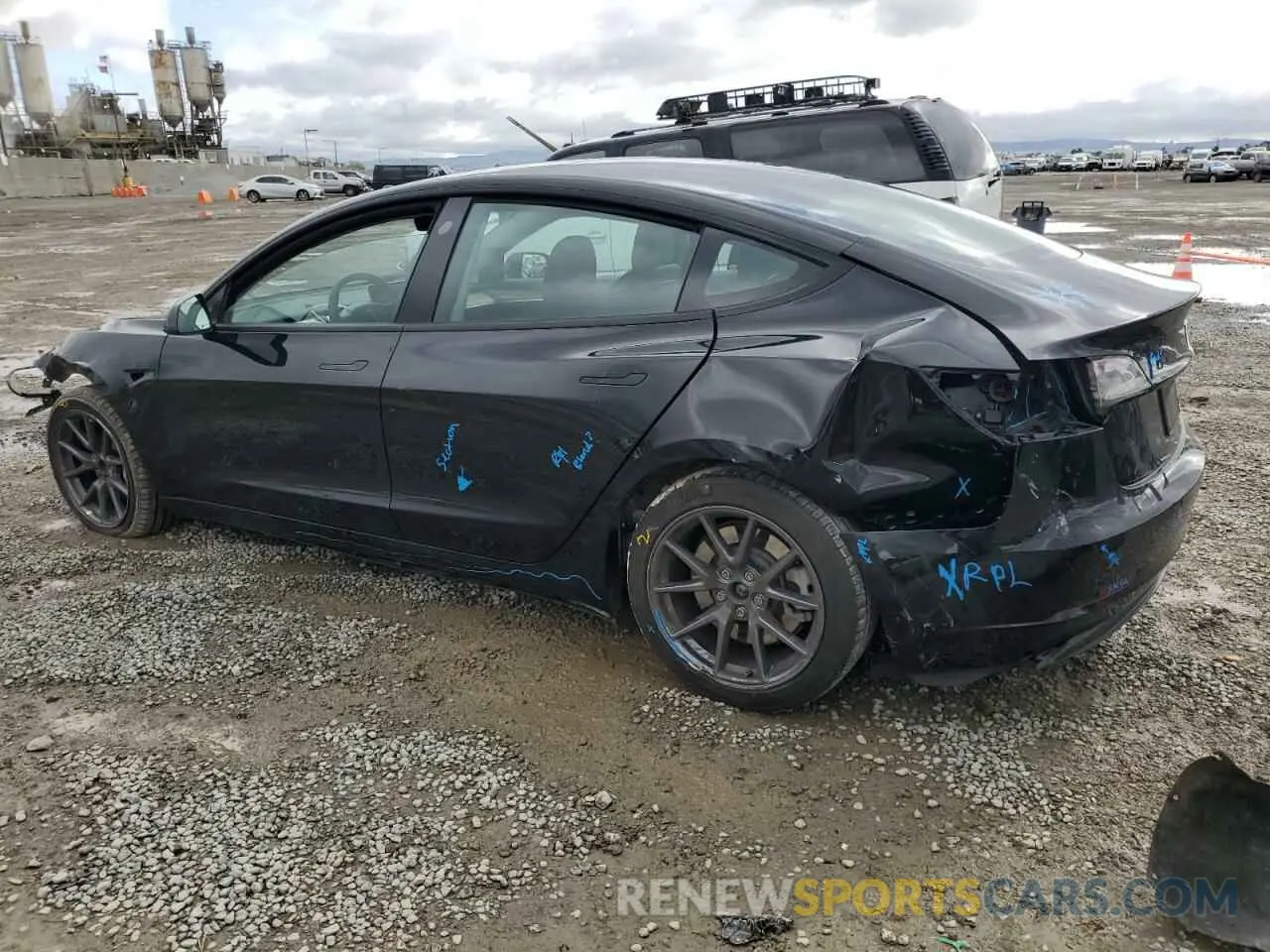 2 Photograph of a damaged car 5YJ3E1EA6NF373722 TESLA MODEL 3 2022