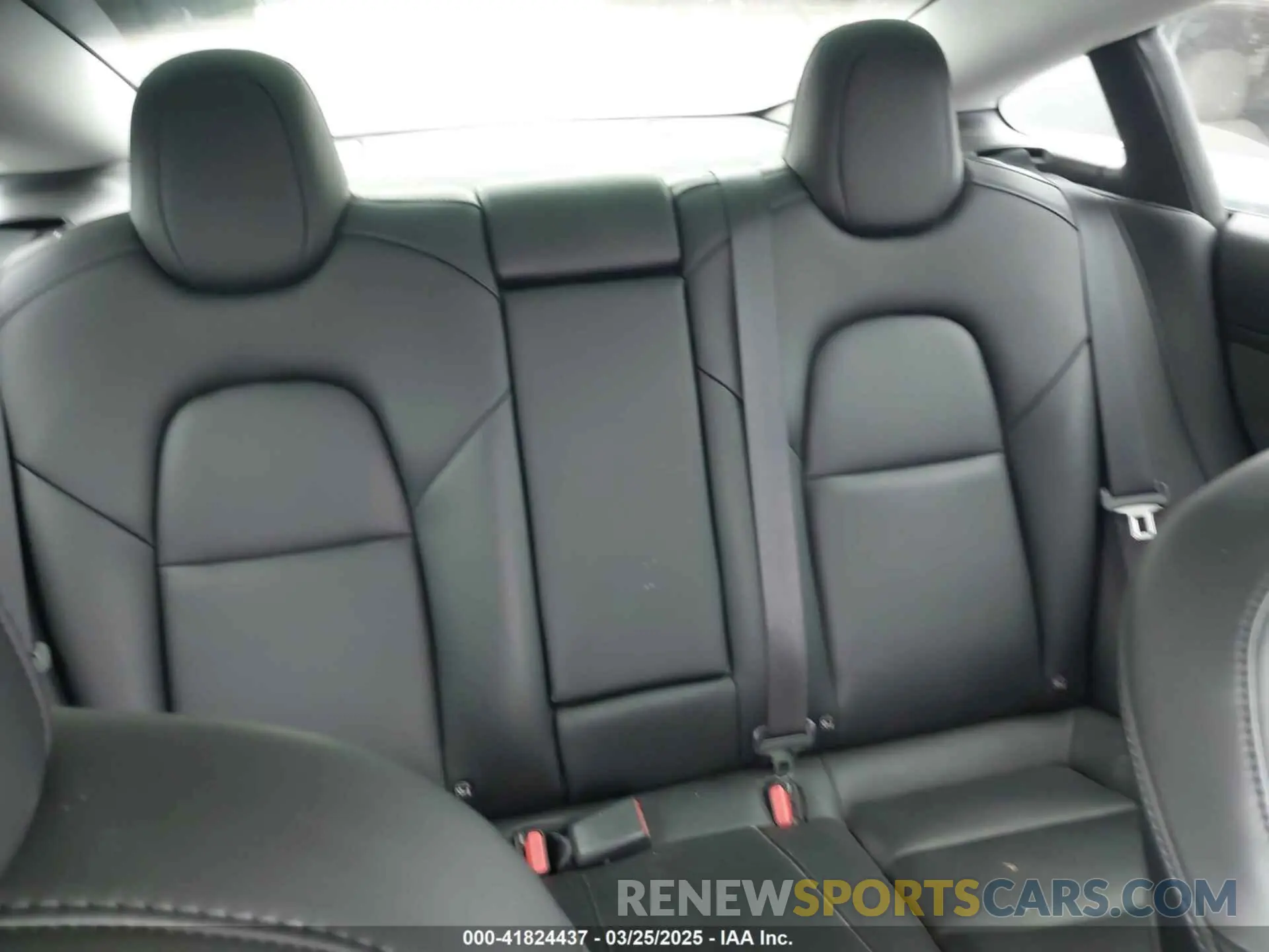 8 Photograph of a damaged car 5YJ3E1EA7NF108758 TESLA MODEL 3 2022