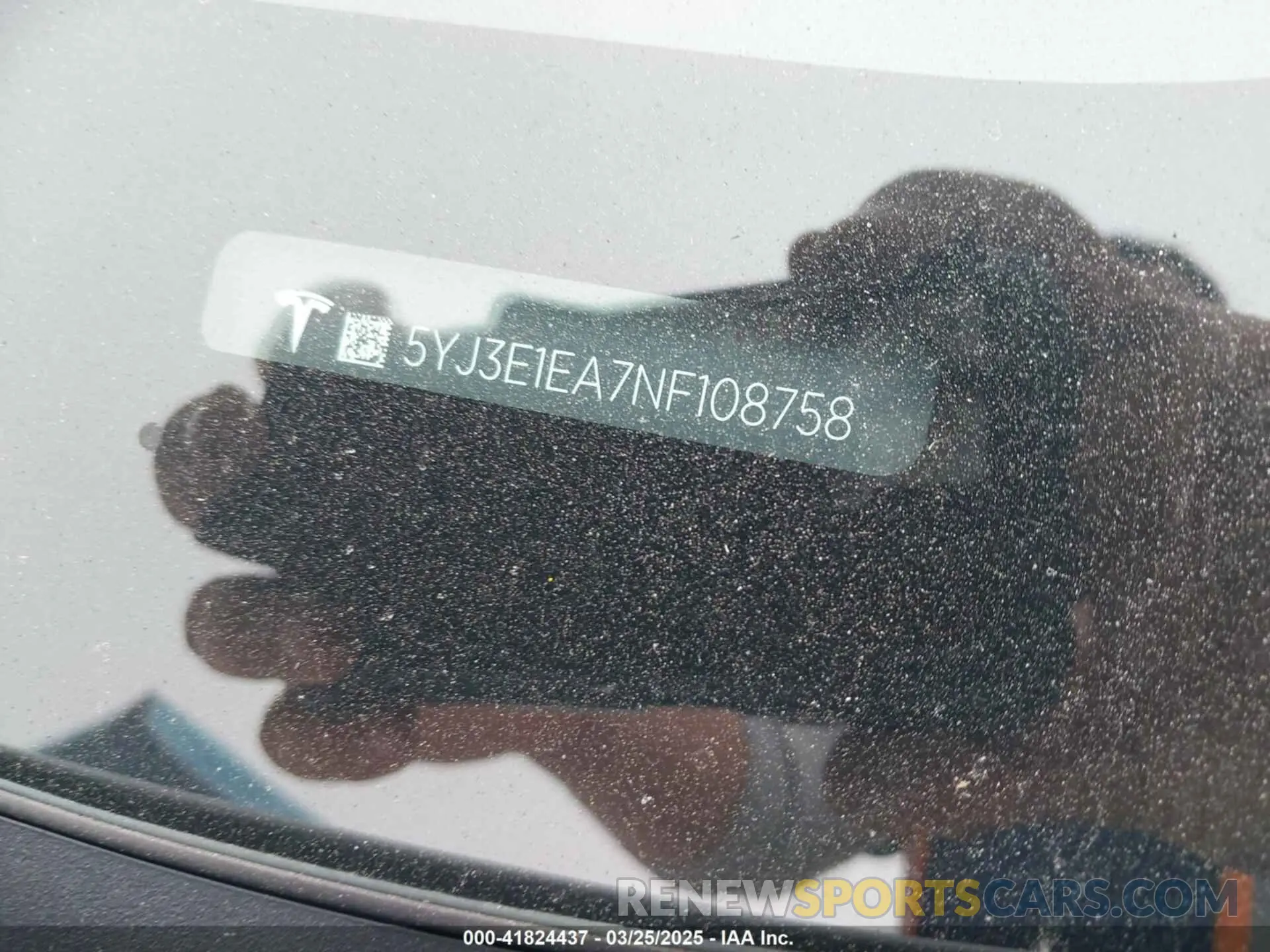 9 Photograph of a damaged car 5YJ3E1EA7NF108758 TESLA MODEL 3 2022