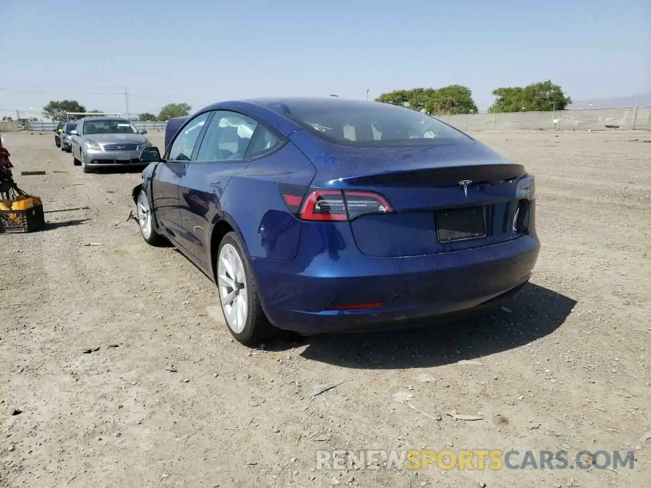 3 Photograph of a damaged car 5YJ3E1EA7NF143476 TESLA MODEL 3 2022