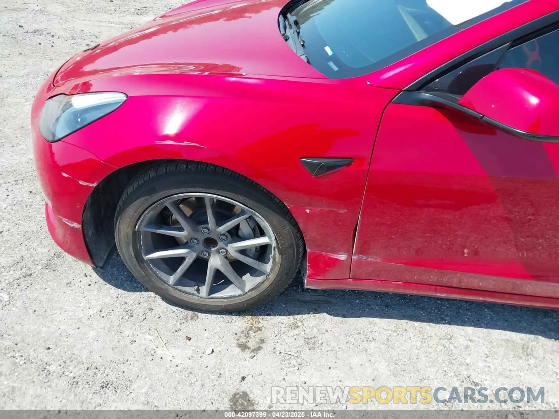 12 Photograph of a damaged car 5YJ3E1EA7NF152114 TESLA MODEL 3 2022