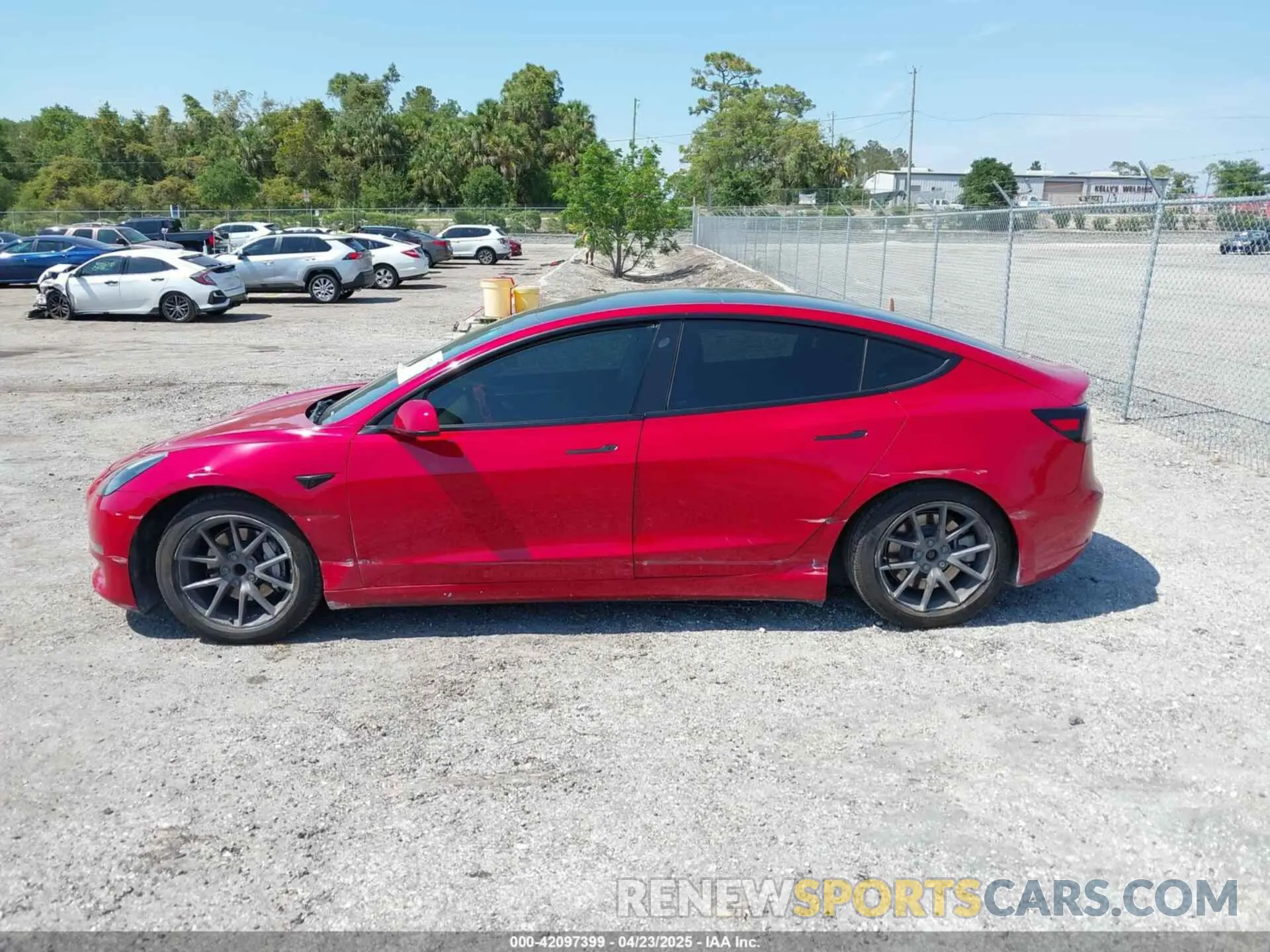 15 Photograph of a damaged car 5YJ3E1EA7NF152114 TESLA MODEL 3 2022