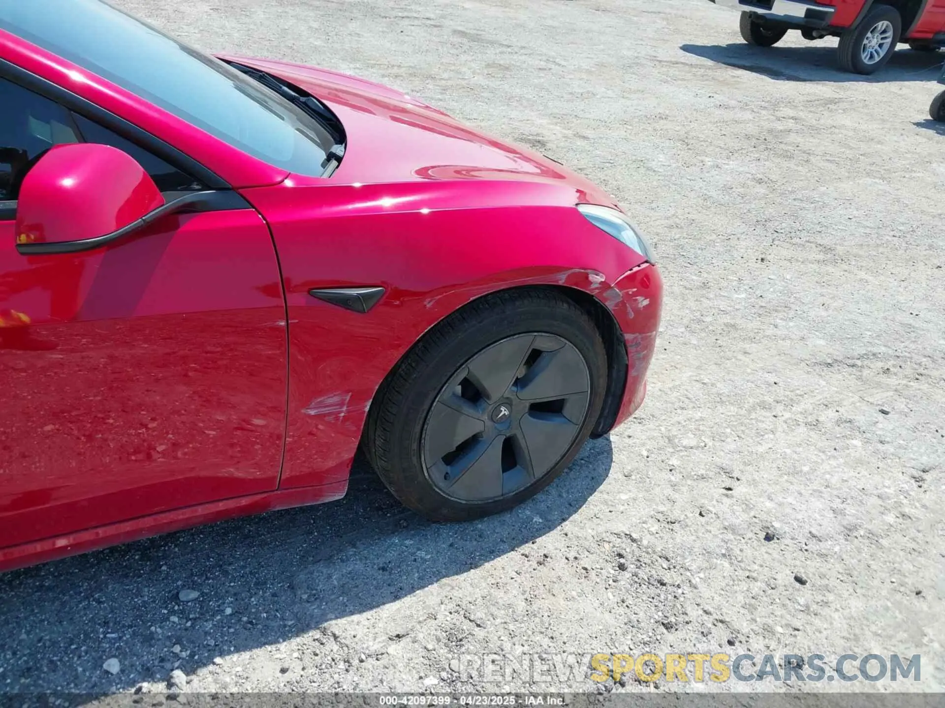 6 Photograph of a damaged car 5YJ3E1EA7NF152114 TESLA MODEL 3 2022