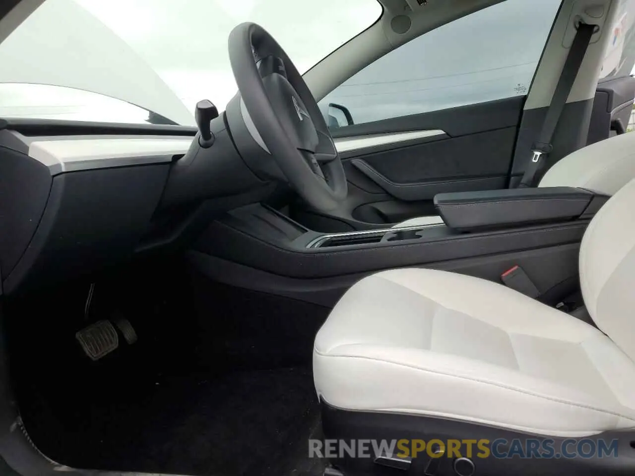 7 Photograph of a damaged car 5YJ3E1EA7NF152775 TESLA MODEL 3 2022