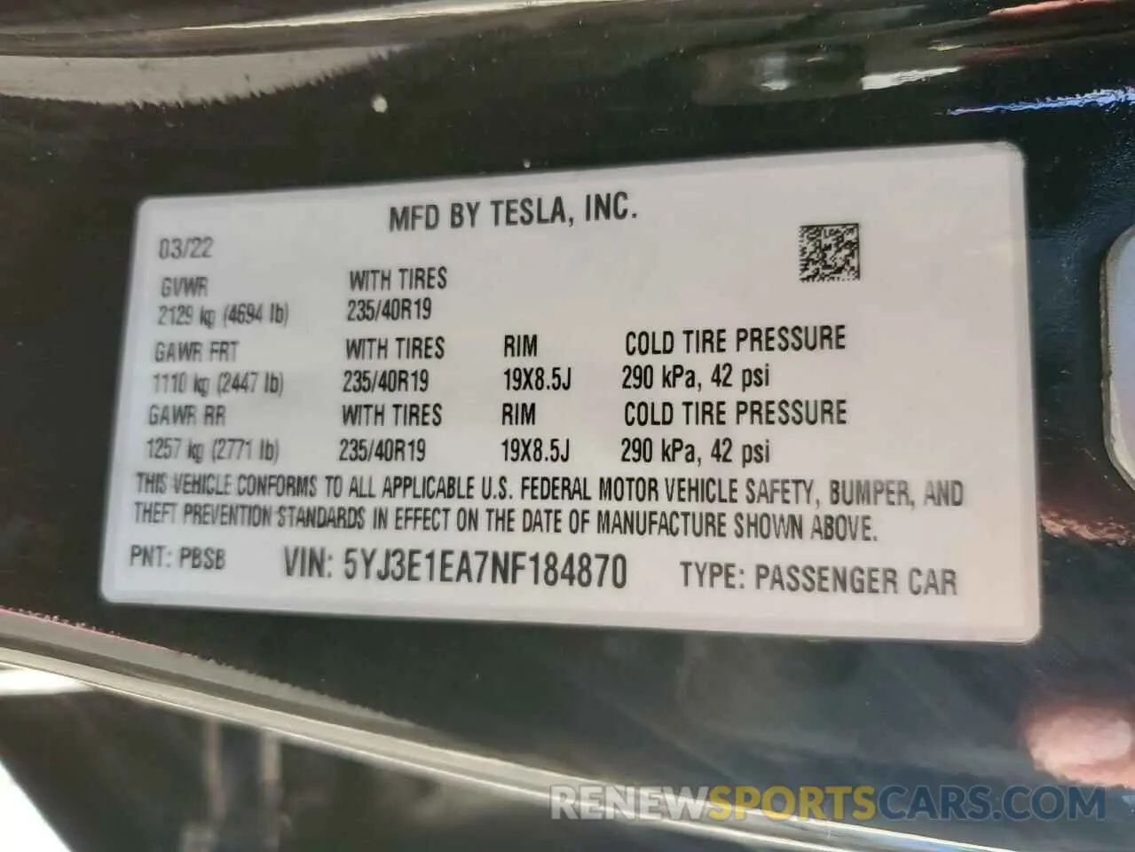 12 Photograph of a damaged car 5YJ3E1EA7NF184870 TESLA MODEL 3 2022