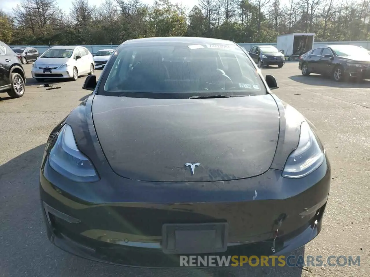 5 Photograph of a damaged car 5YJ3E1EA7NF184870 TESLA MODEL 3 2022