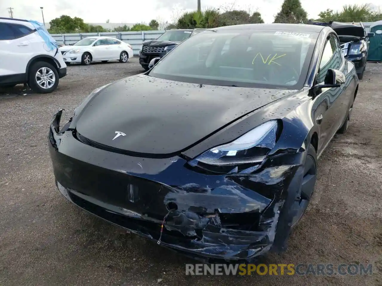 9 Photograph of a damaged car 5YJ3E1EA7NF185310 TESLA MODEL 3 2022