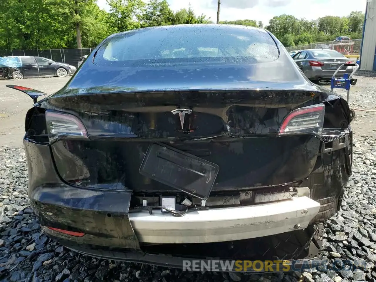 6 Photograph of a damaged car 5YJ3E1EA7NF185338 TESLA MODEL 3 2022