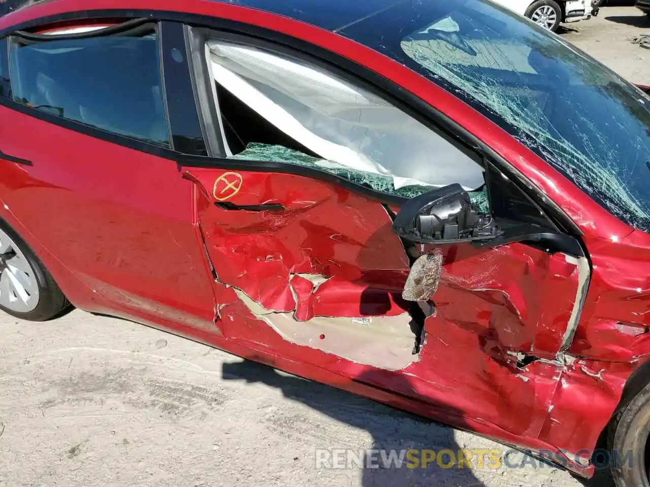 9 Photograph of a damaged car 5YJ3E1EA7NF186327 TESLA MODEL 3 2022