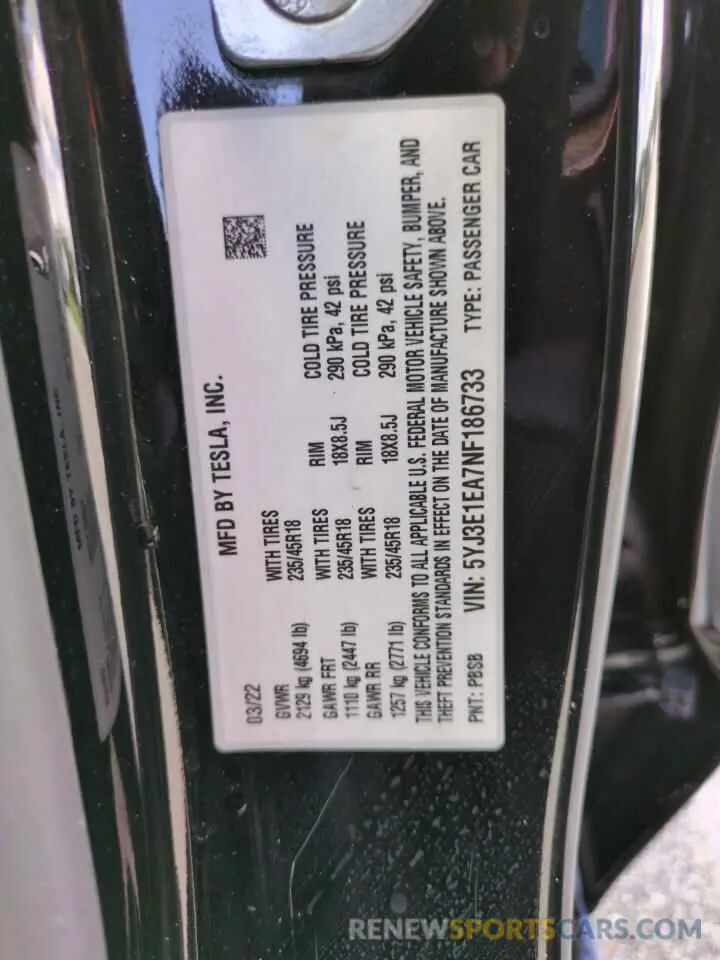 13 Photograph of a damaged car 5YJ3E1EA7NF186733 TESLA MODEL 3 2022