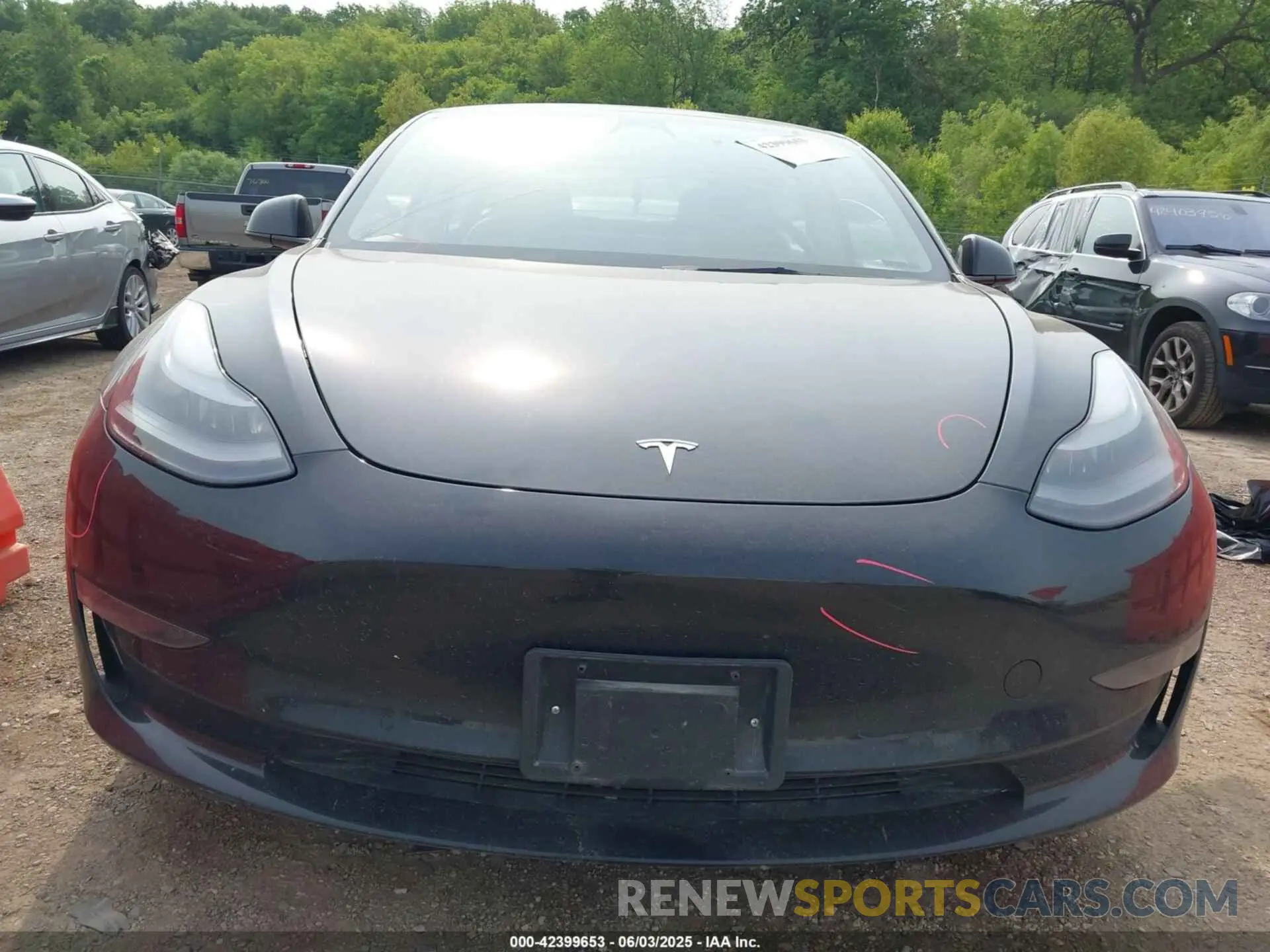 13 Photograph of a damaged car 5YJ3E1EA7NF188627 TESLA MODEL 3 2022