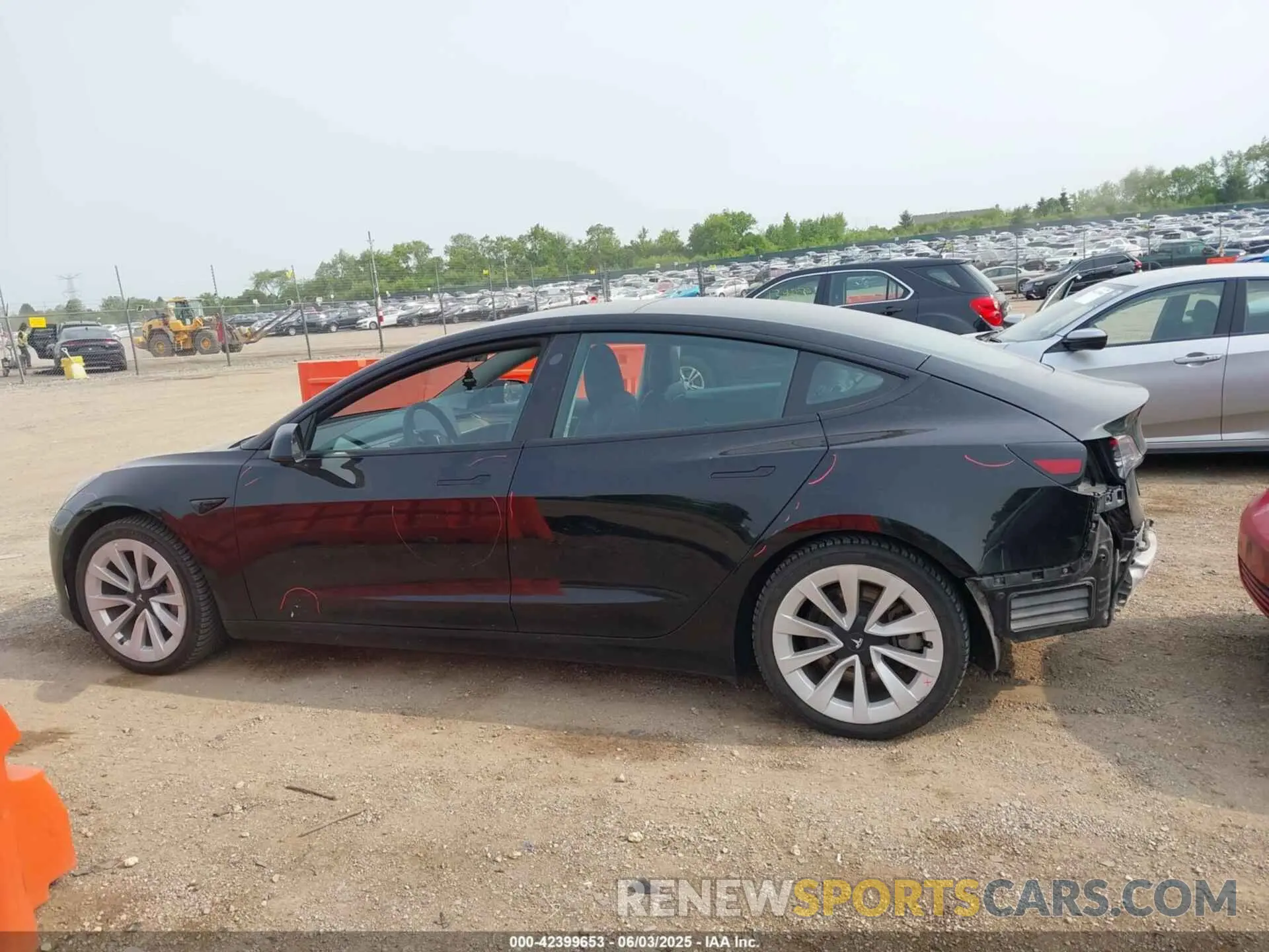 15 Photograph of a damaged car 5YJ3E1EA7NF188627 TESLA MODEL 3 2022