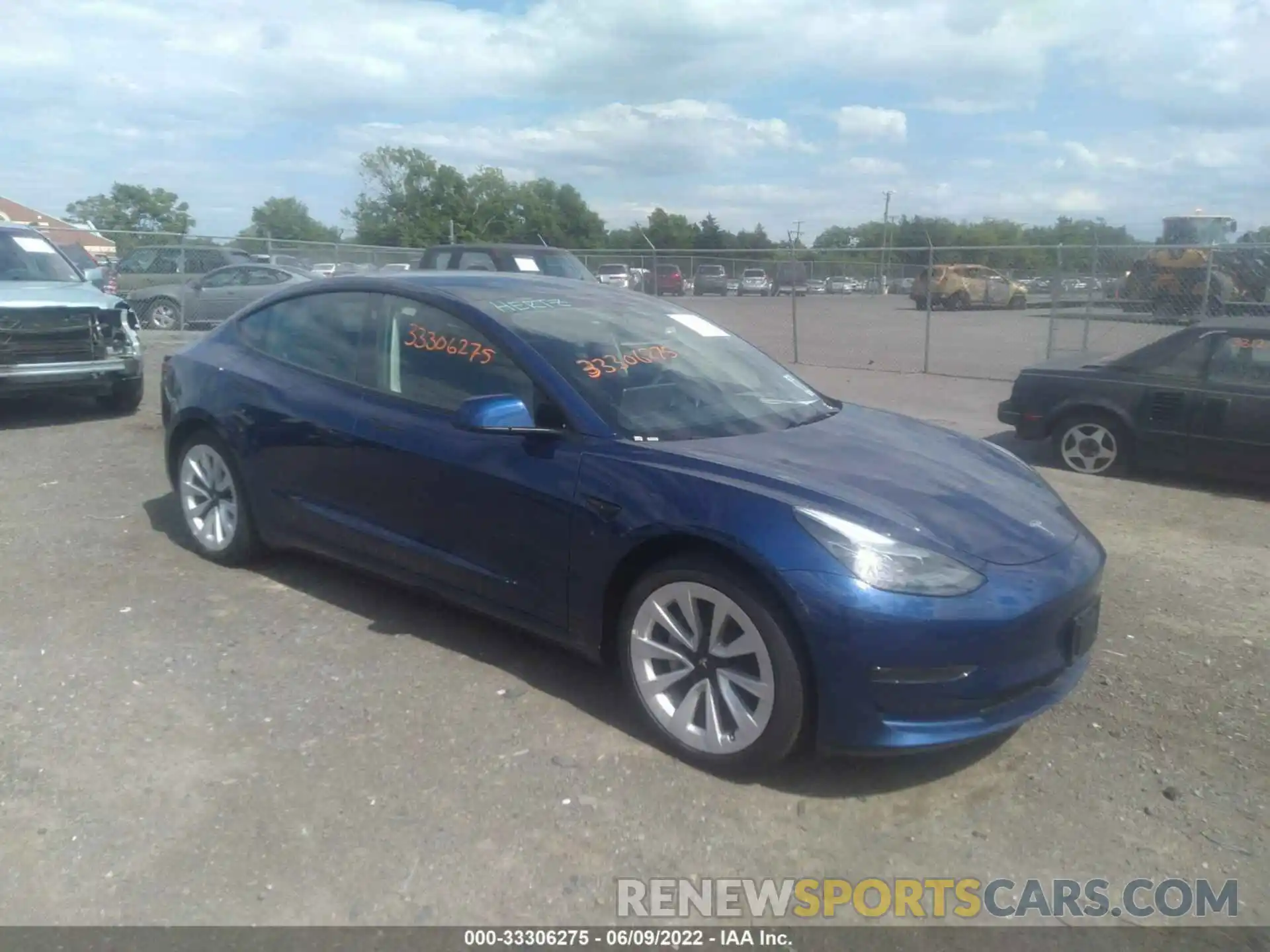 1 Photograph of a damaged car 5YJ3E1EA7NF190233 TESLA MODEL 3 2022