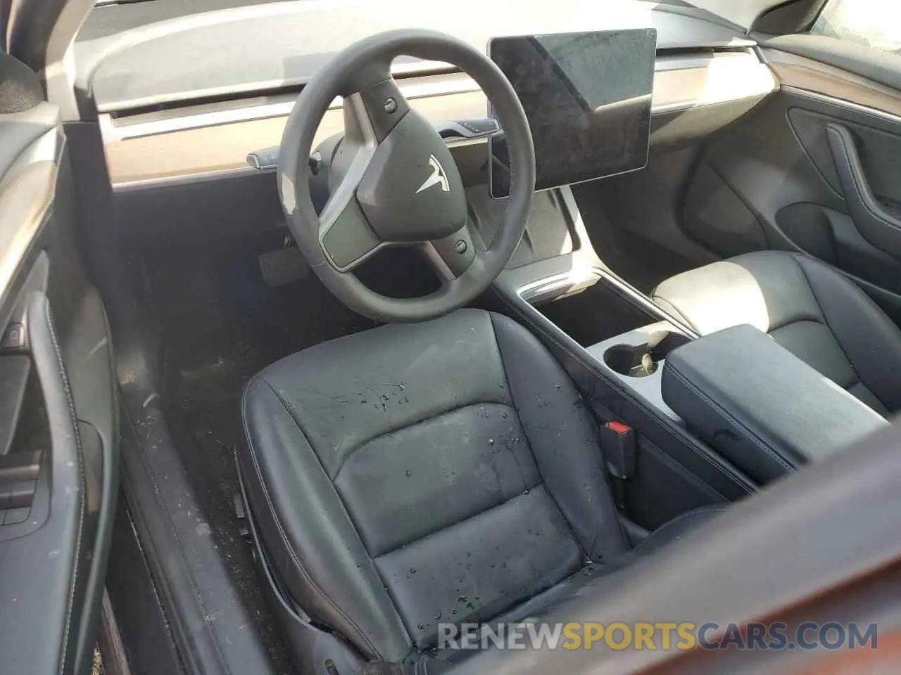 8 Photograph of a damaged car 5YJ3E1EA7NF190586 TESLA MODEL 3 2022