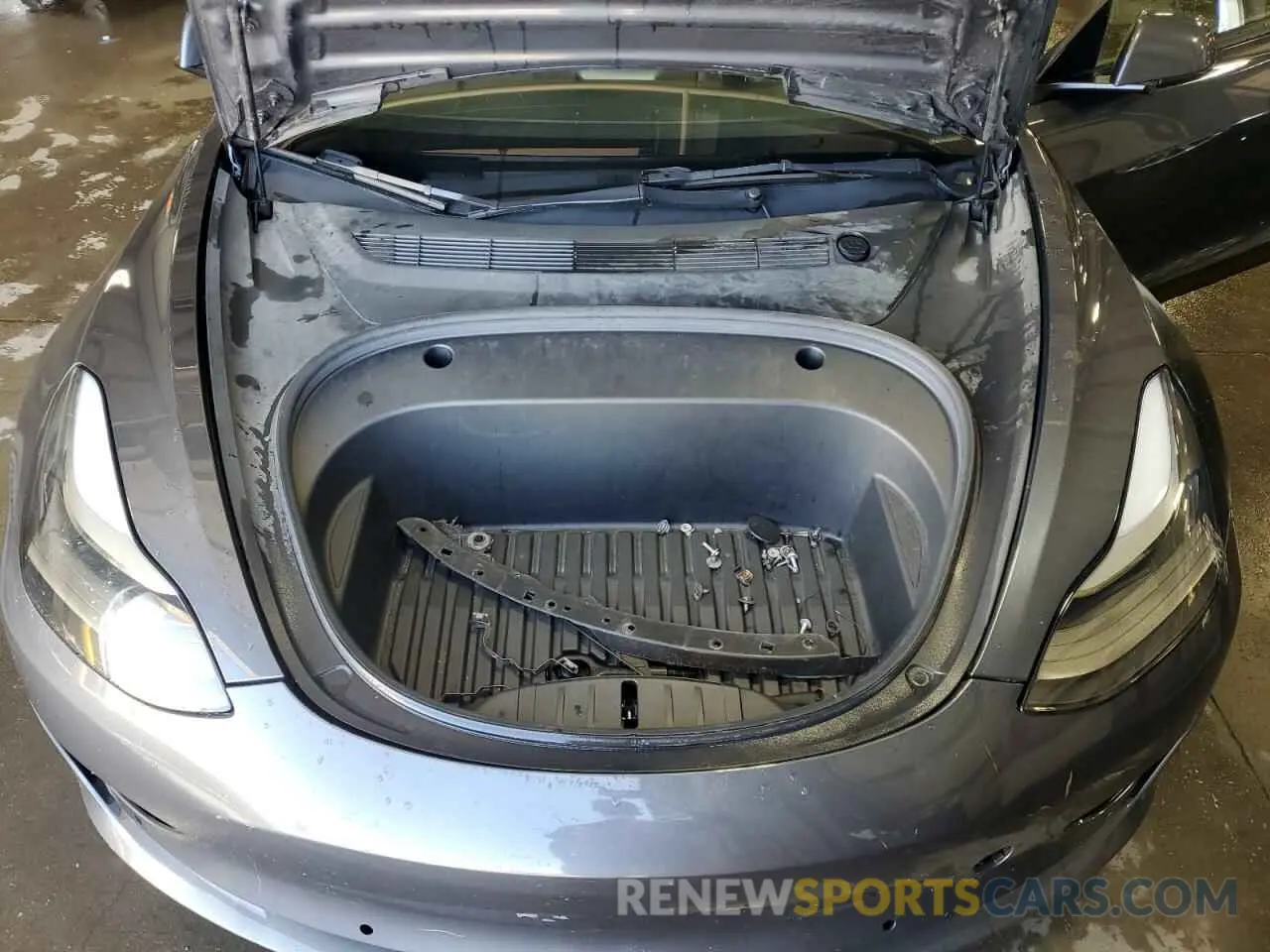 11 Photograph of a damaged car 5YJ3E1EA7NF191429 TESLA MODEL 3 2022