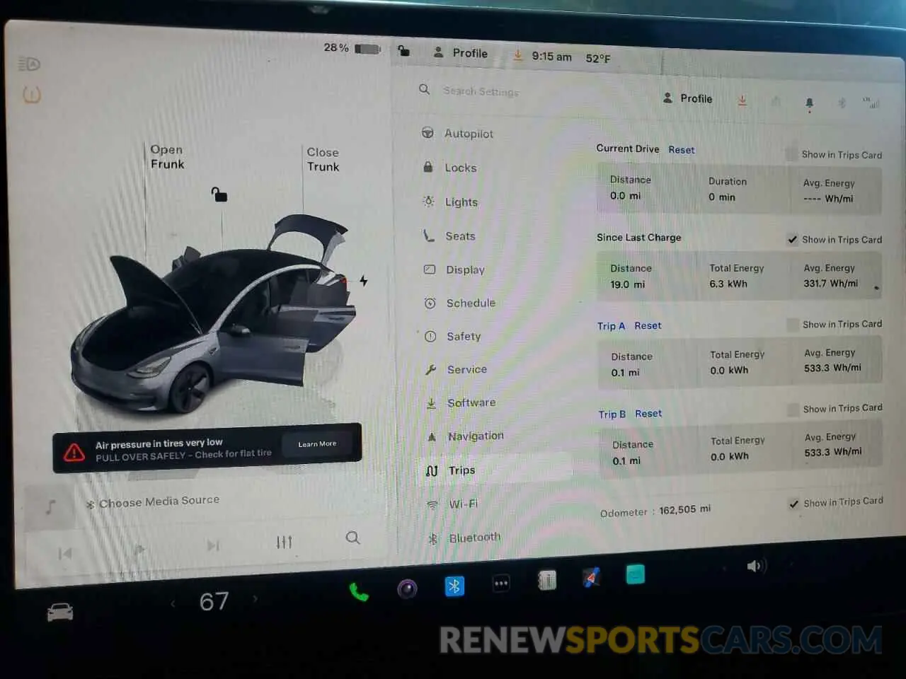 9 Photograph of a damaged car 5YJ3E1EA7NF191429 TESLA MODEL 3 2022