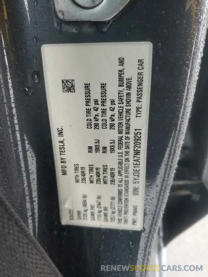 12 Photograph of a damaged car 5YJ3E1EA7NF209251 TESLA MODEL 3 2022