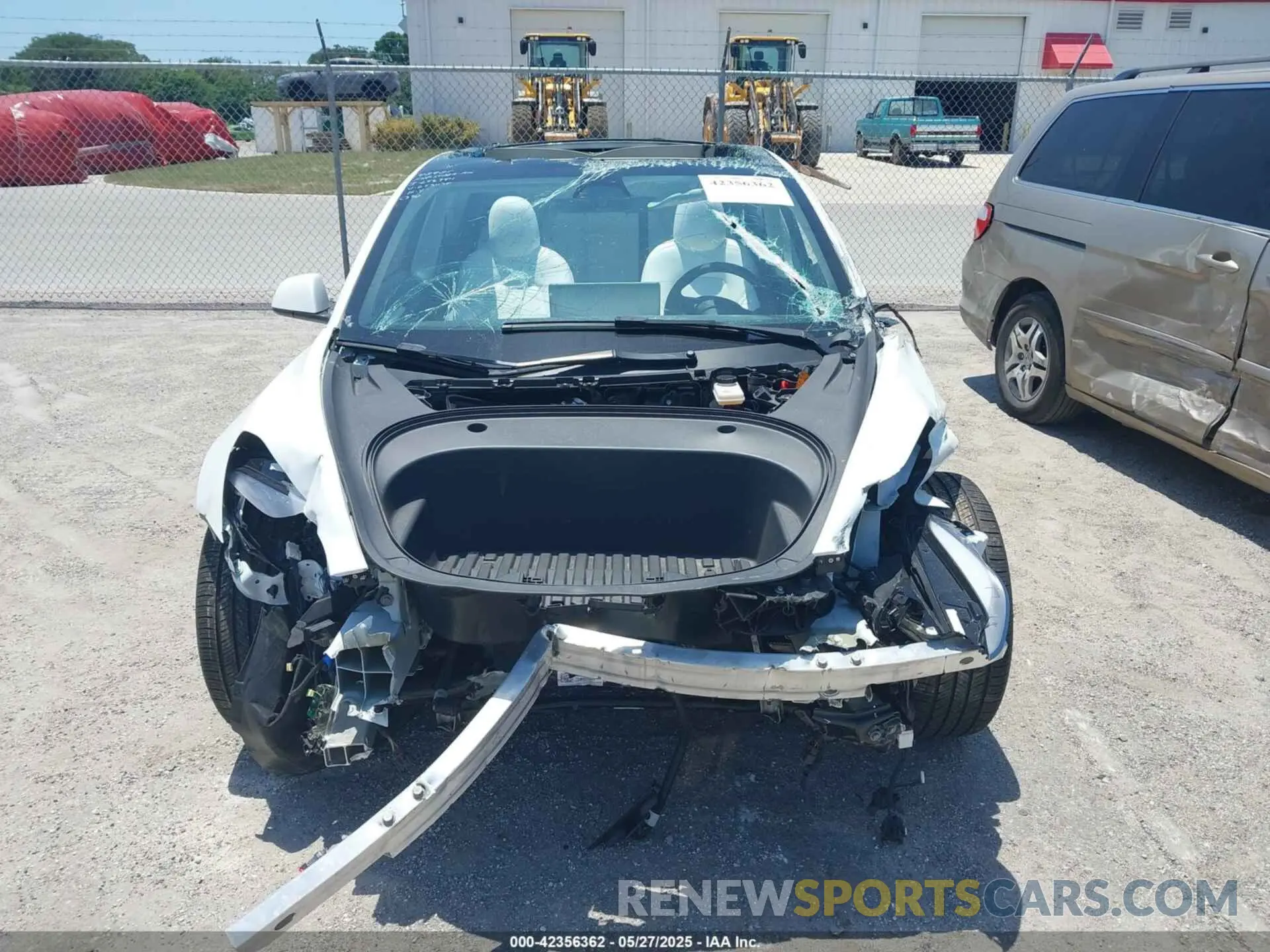 13 Photograph of a damaged car 5YJ3E1EA7NF253475 TESLA MODEL 3 2022