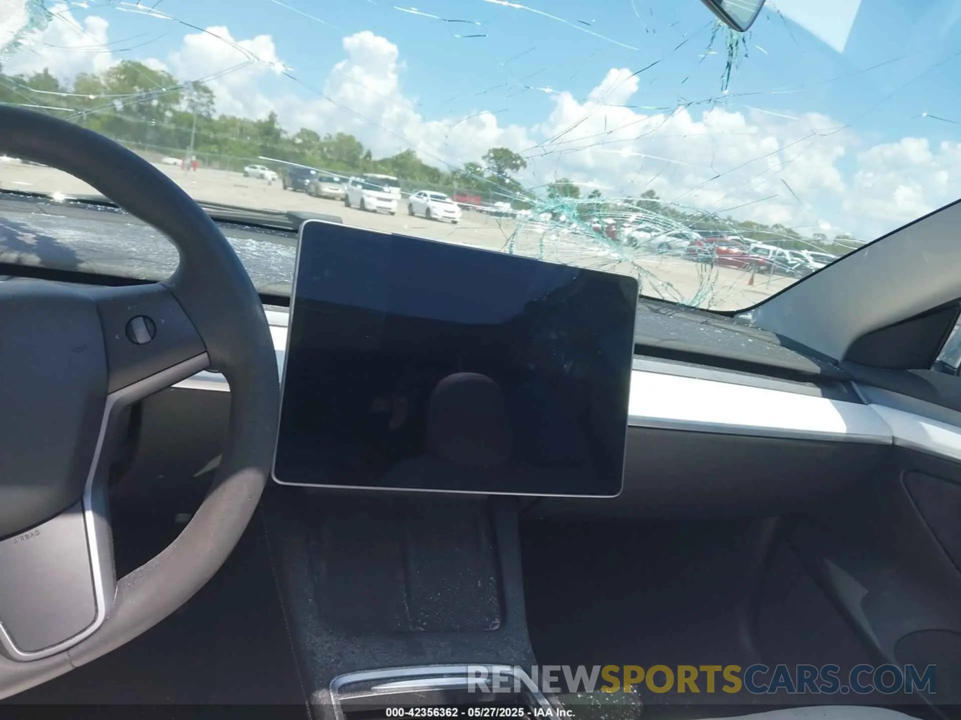 7 Photograph of a damaged car 5YJ3E1EA7NF253475 TESLA MODEL 3 2022