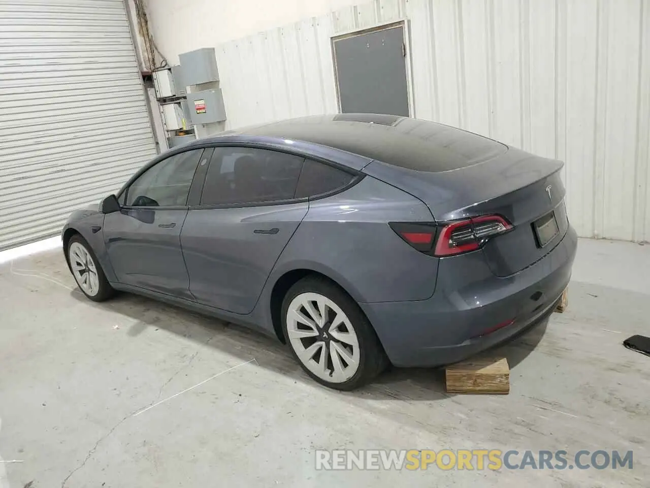 2 Photograph of a damaged car 5YJ3E1EA7NF289487 TESLA MODEL 3 2022
