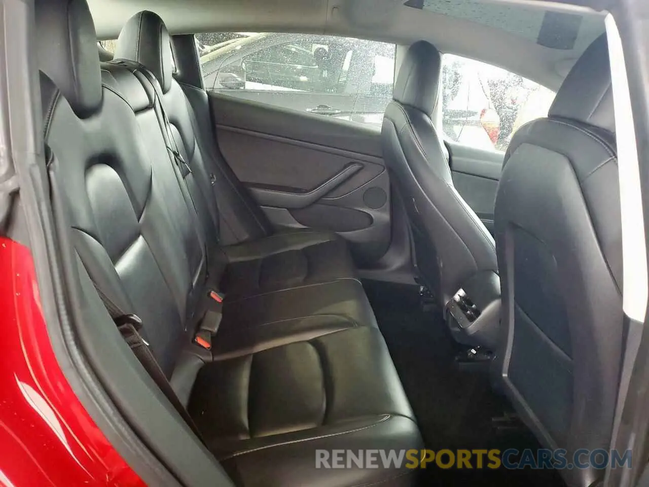 10 Photograph of a damaged car 5YJ3E1EA7NF289960 TESLA MODEL 3 2022