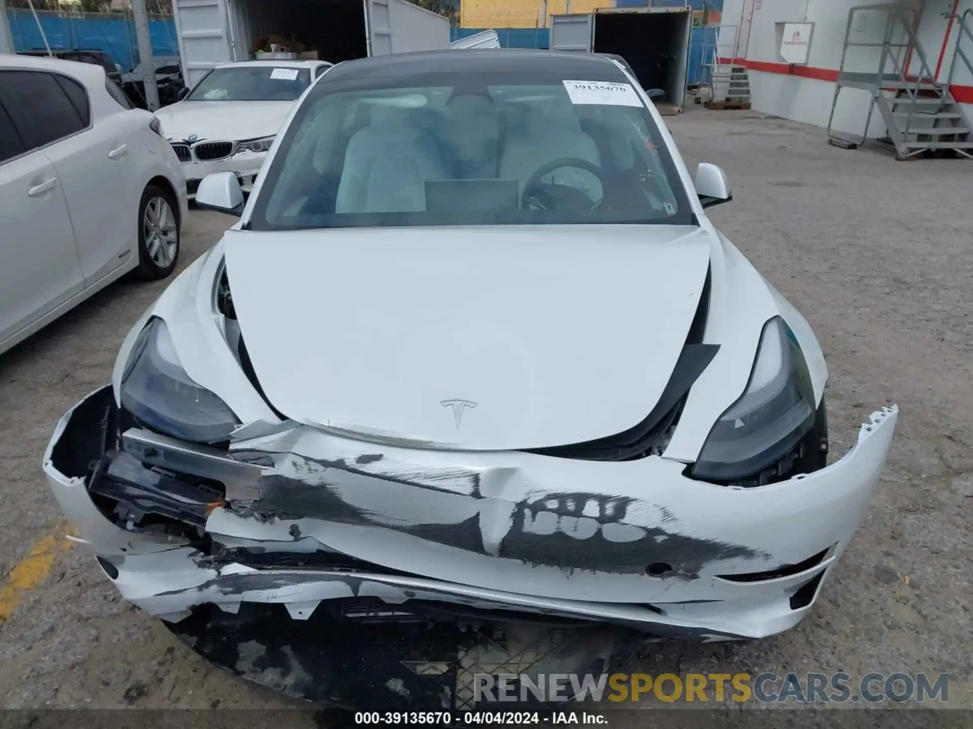 11 Photograph of a damaged car 5YJ3E1EA7NF303131 TESLA MODEL 3 2022