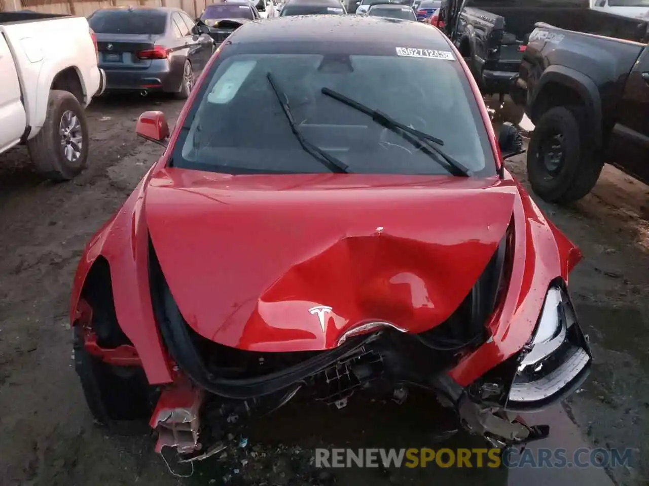 5 Photograph of a damaged car 5YJ3E1EA7NF304683 TESLA MODEL 3 2022