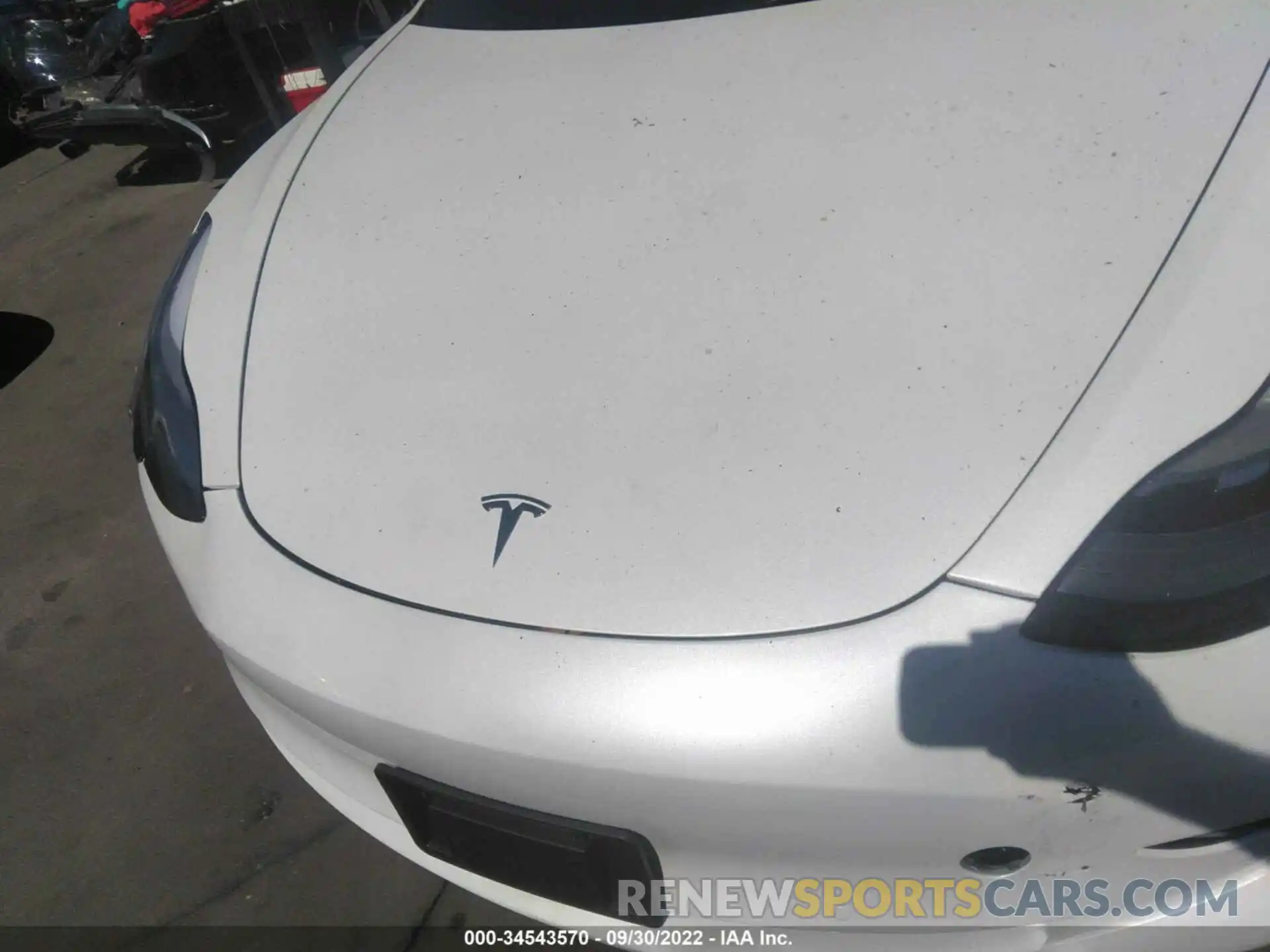 10 Photograph of a damaged car 5YJ3E1EA7NF315117 TESLA MODEL 3 2022