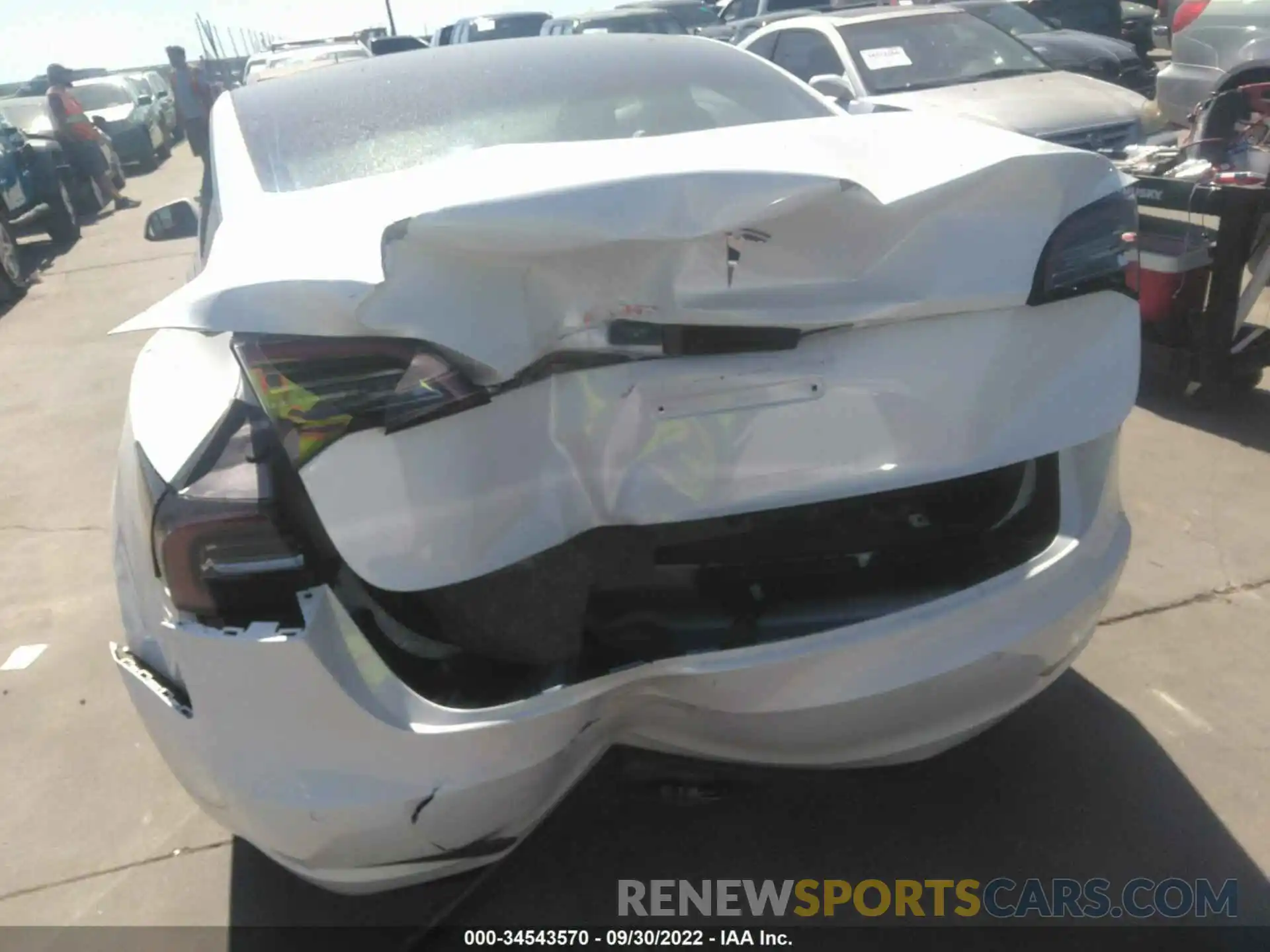 6 Photograph of a damaged car 5YJ3E1EA7NF315117 TESLA MODEL 3 2022