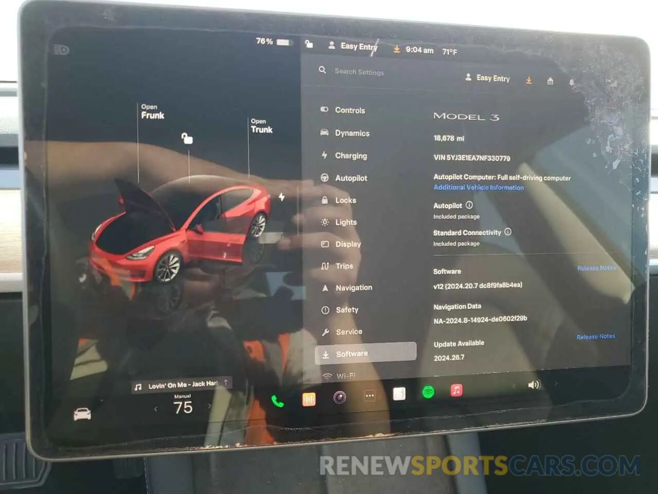 9 Photograph of a damaged car 5YJ3E1EA7NF330779 TESLA MODEL 3 2022