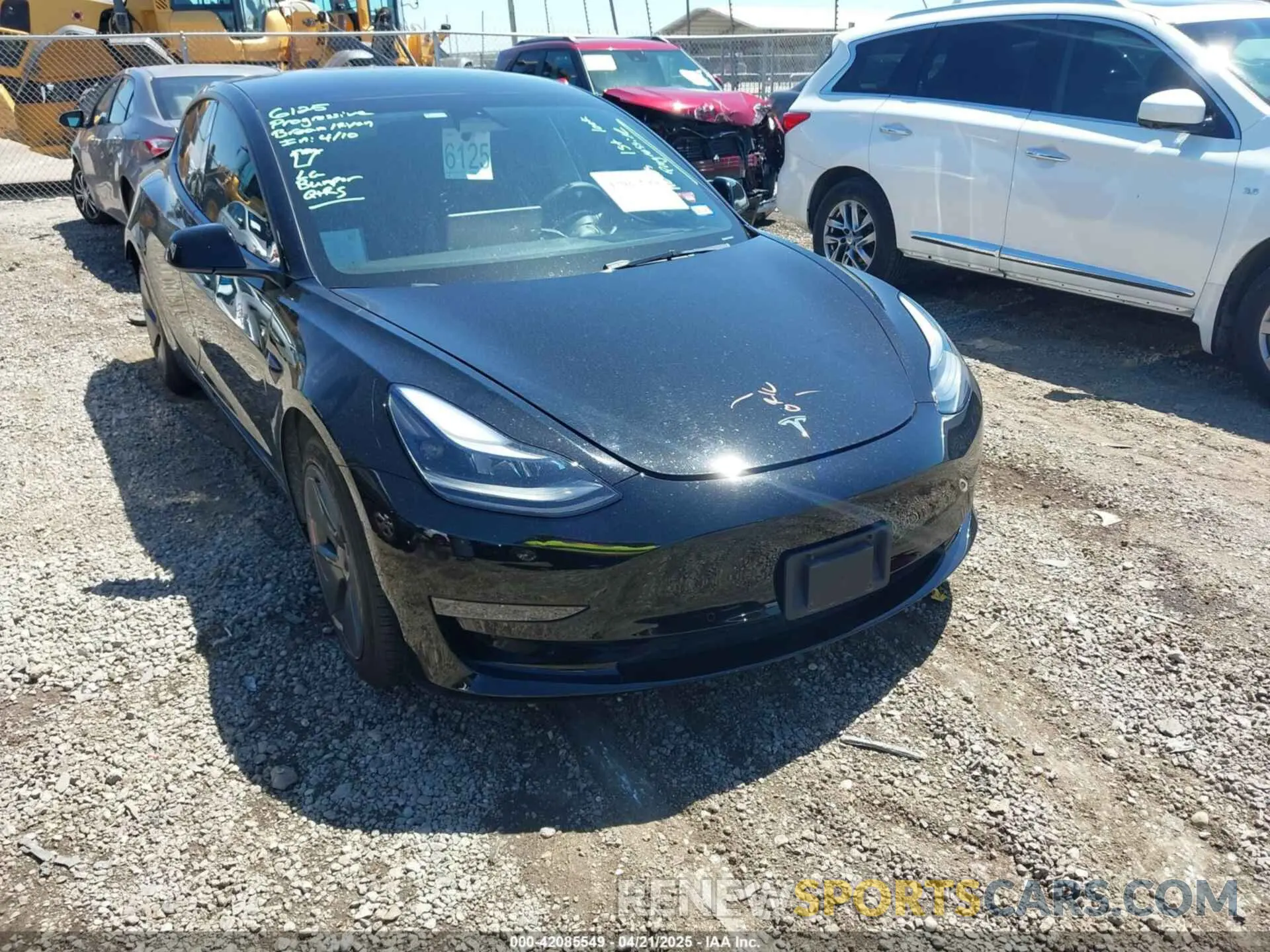1 Photograph of a damaged car 5YJ3E1EA7NF331382 TESLA MODEL 3 2022