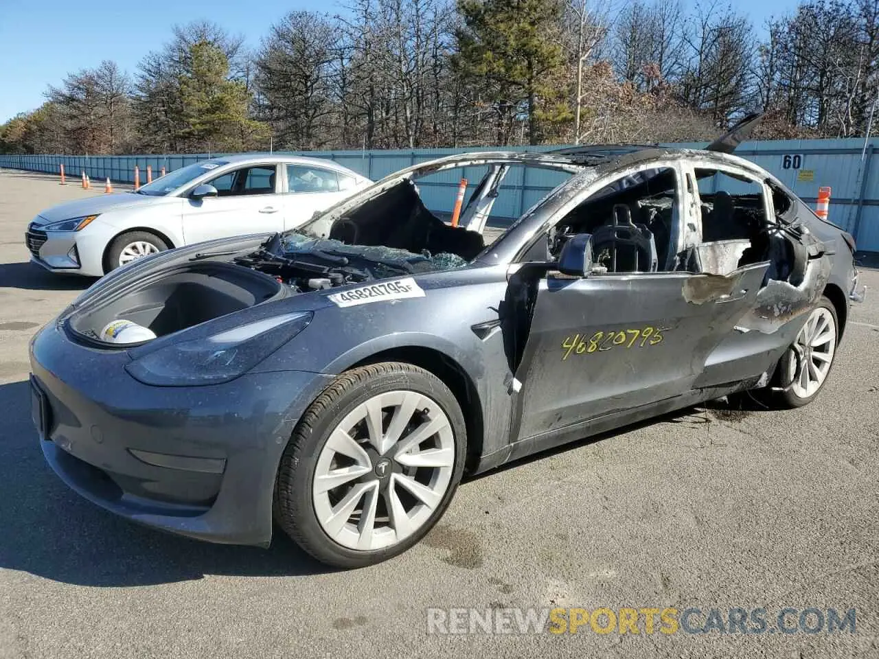 1 Photograph of a damaged car 5YJ3E1EA7NF335948 TESLA MODEL 3 2022