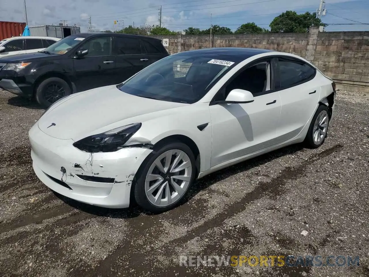 1 Photograph of a damaged car 5YJ3E1EA7NF340759 TESLA MODEL 3 2022