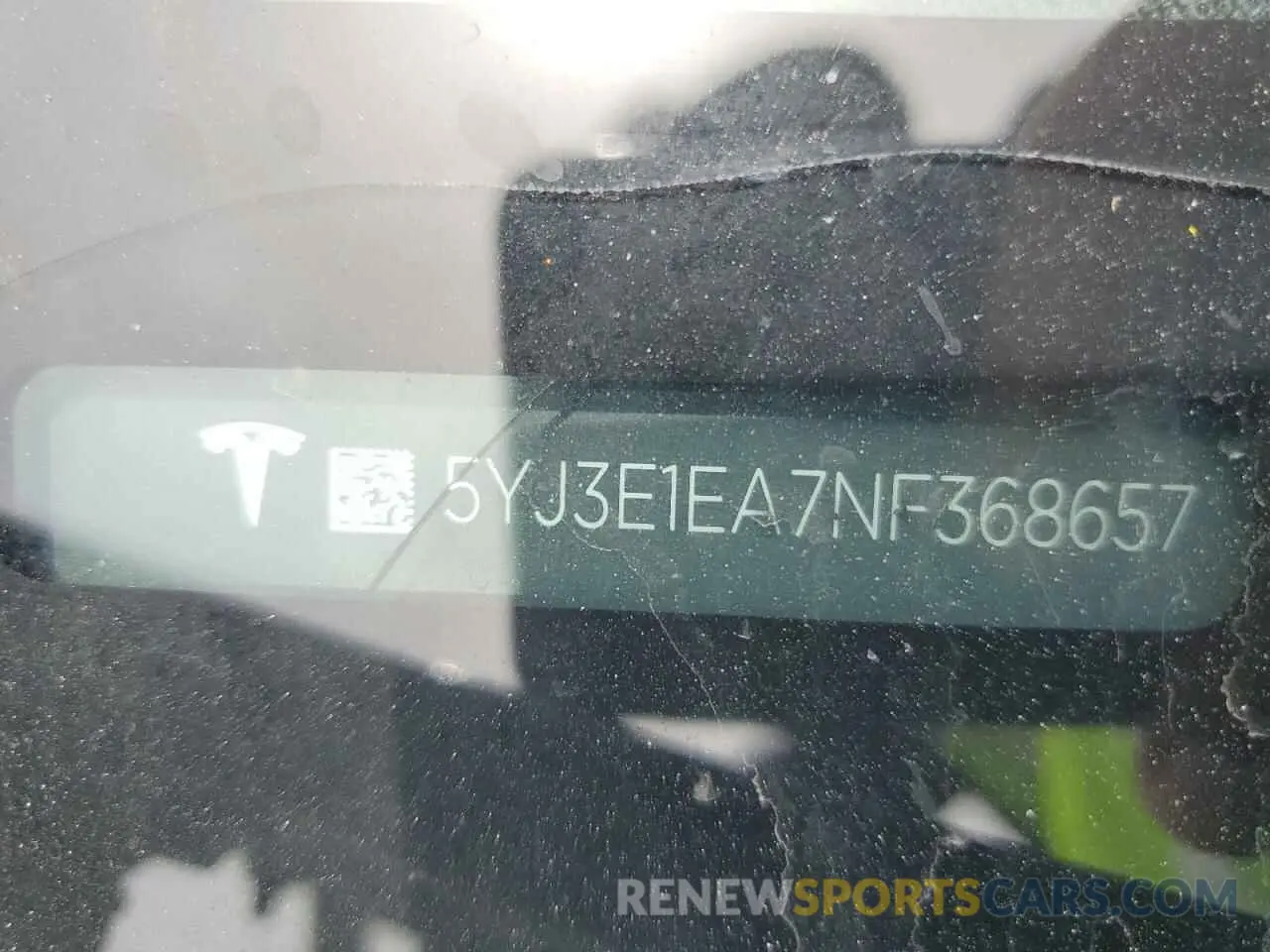 12 Photograph of a damaged car 5YJ3E1EA7NF368657 TESLA MODEL 3 2022