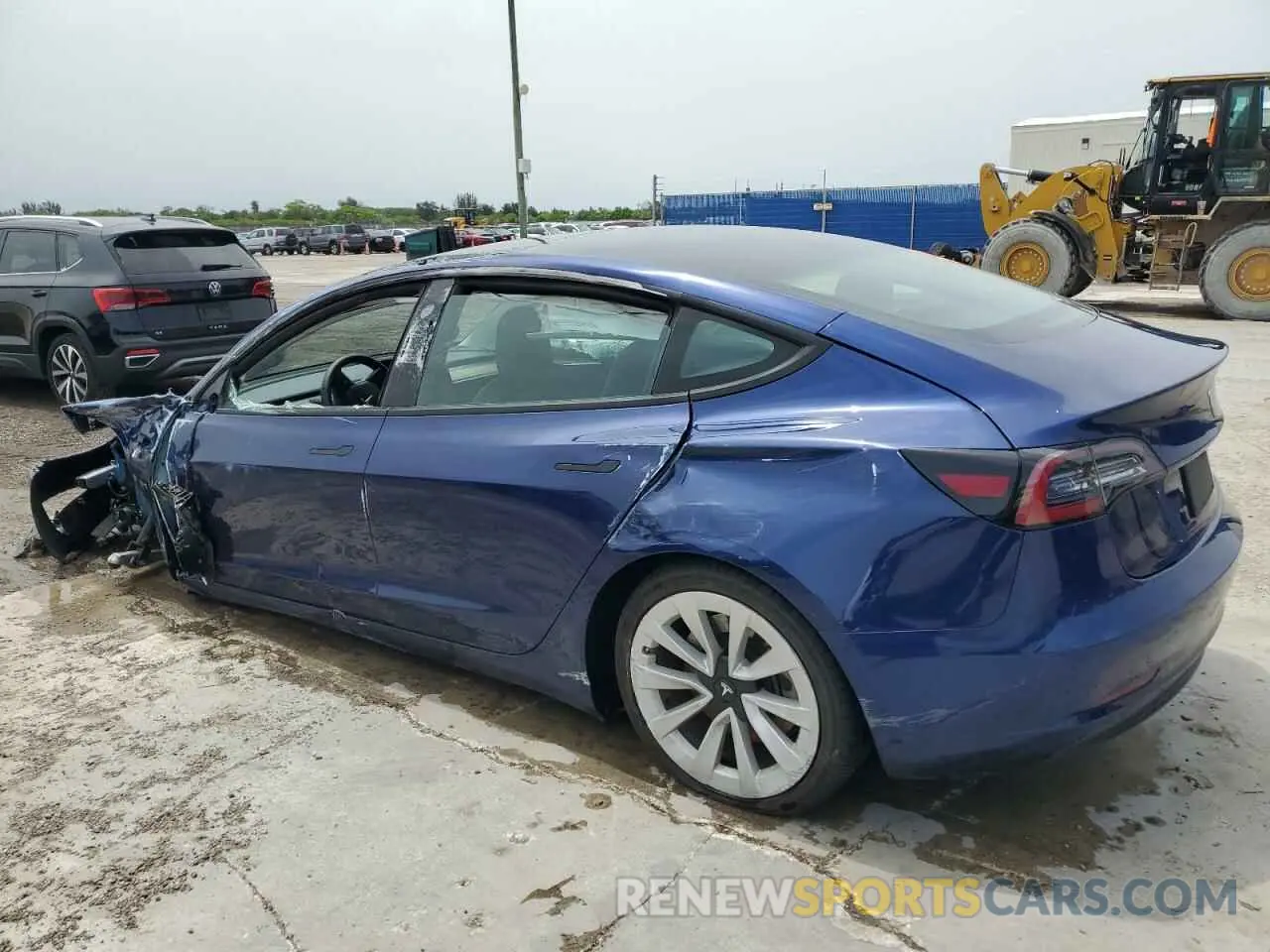 2 Photograph of a damaged car 5YJ3E1EA7NF368657 TESLA MODEL 3 2022